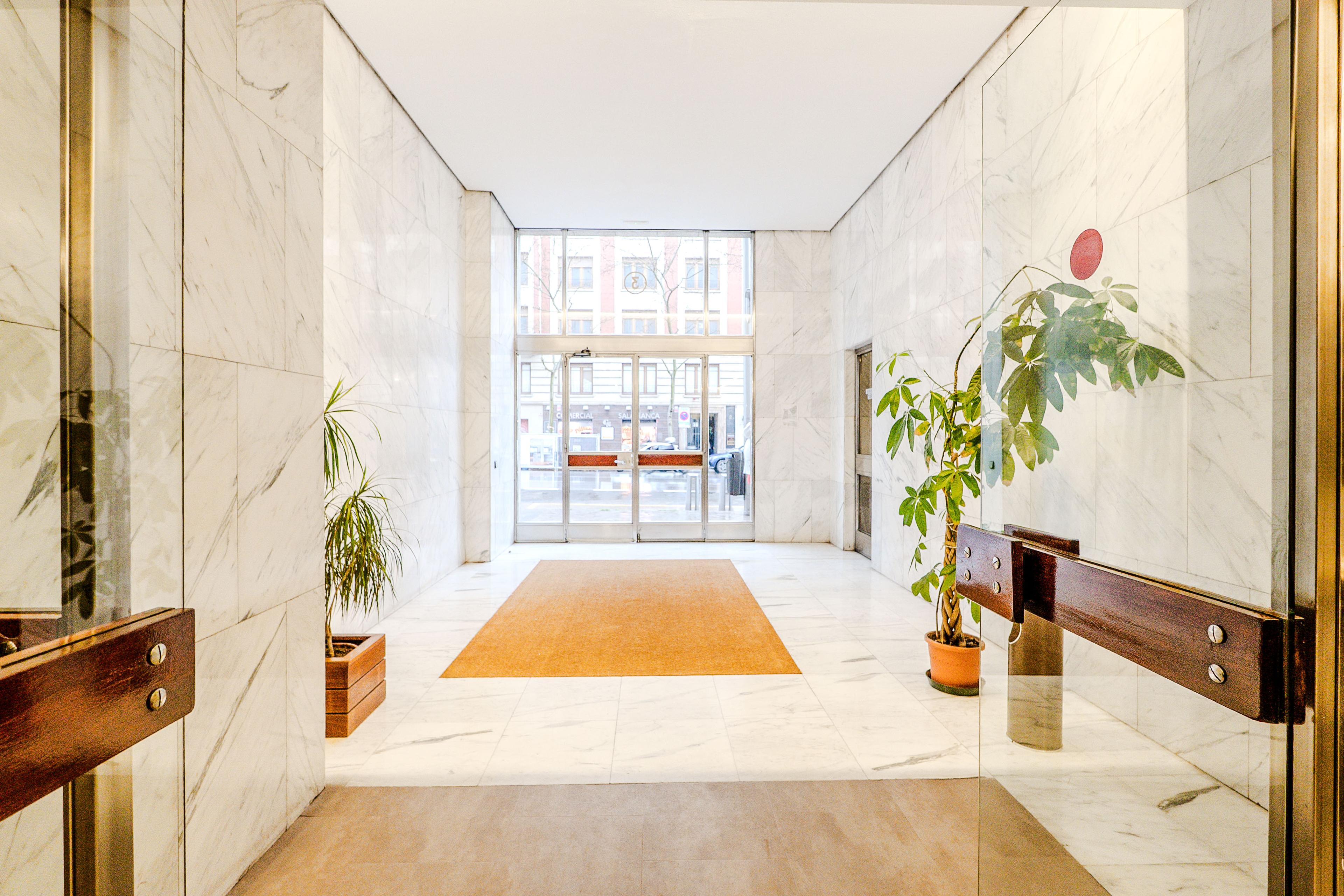 Ático en Venta en Av. de Menéndez Pelayo - 37