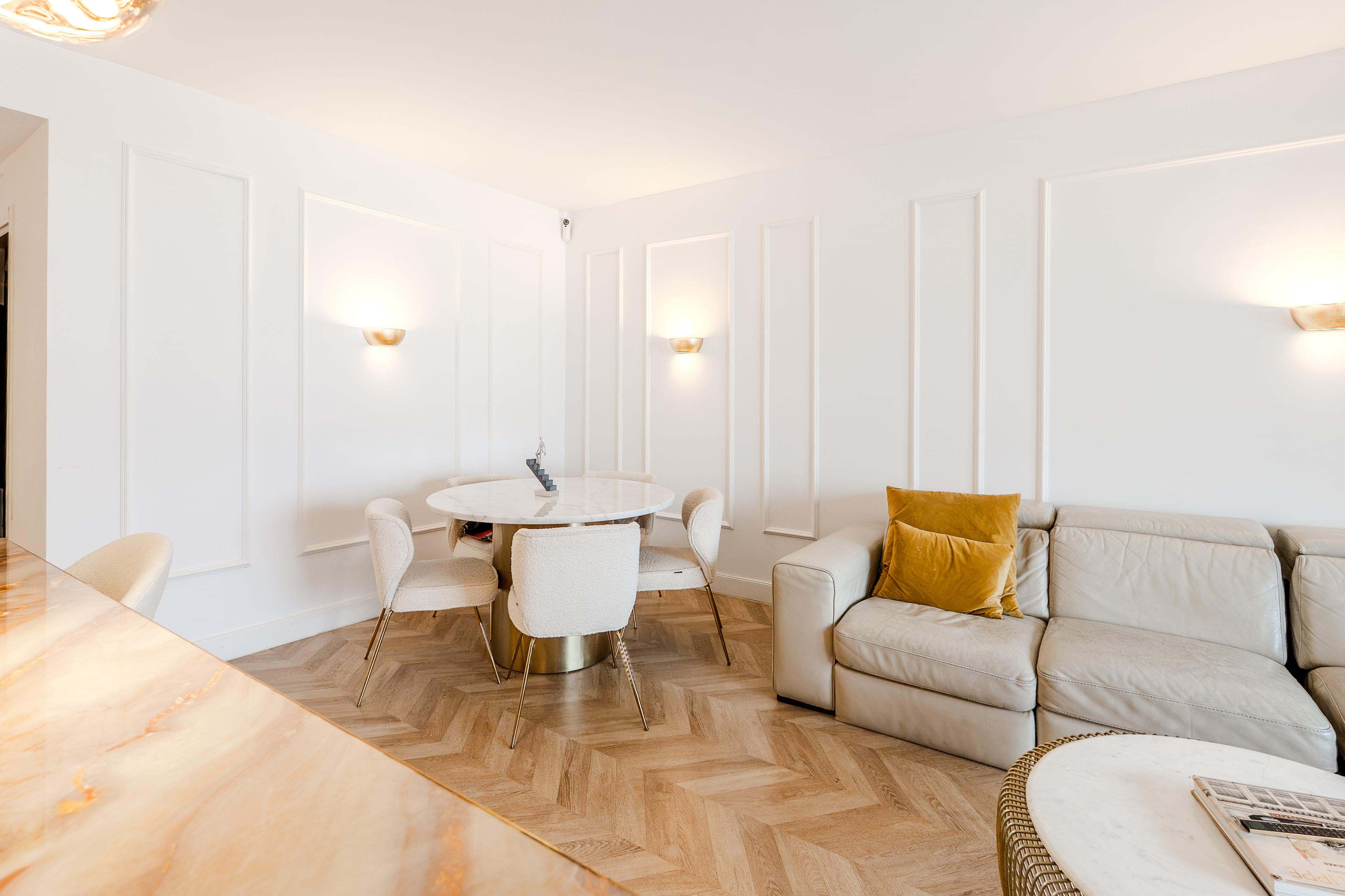 Ático en Venta en Av. de Menéndez Pelayo - 14