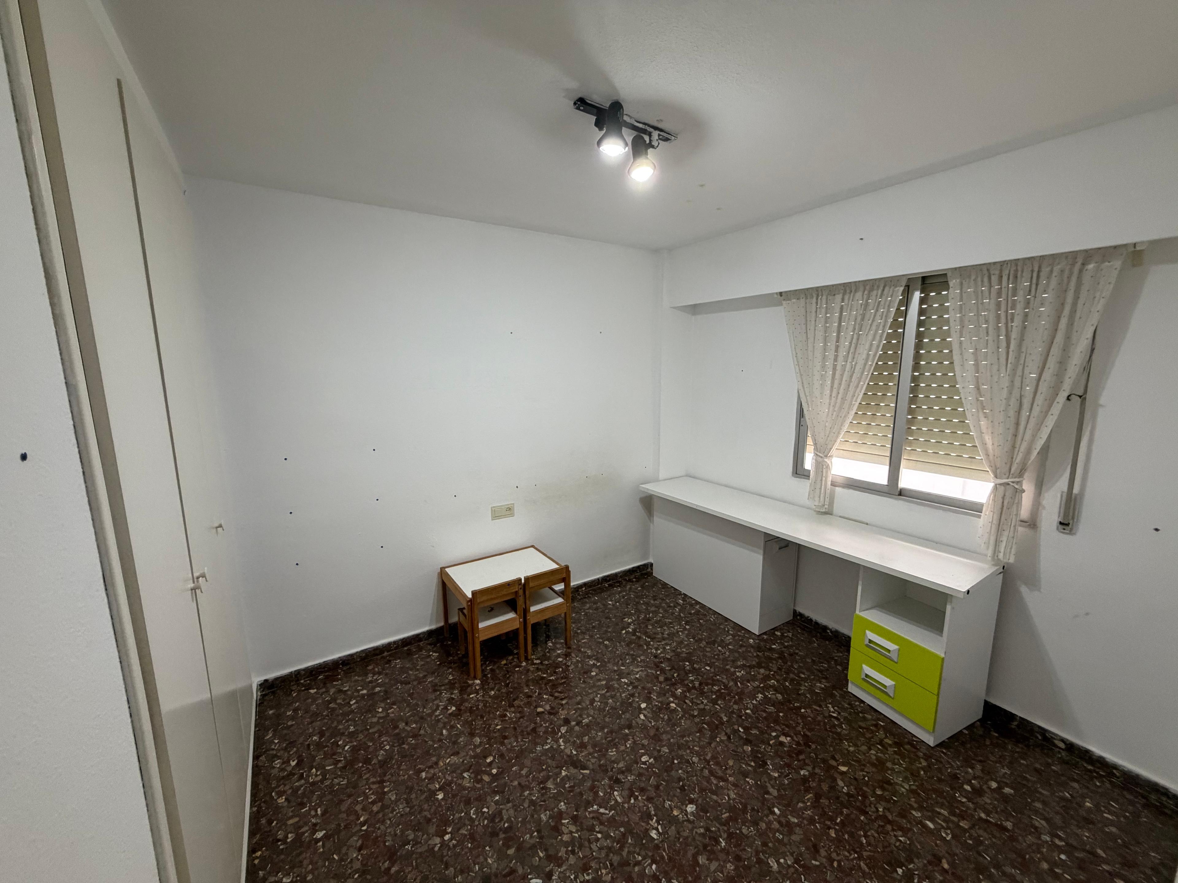 Piso en Alquiler - Carrer d'Emilio Lluch, Valencia - 15