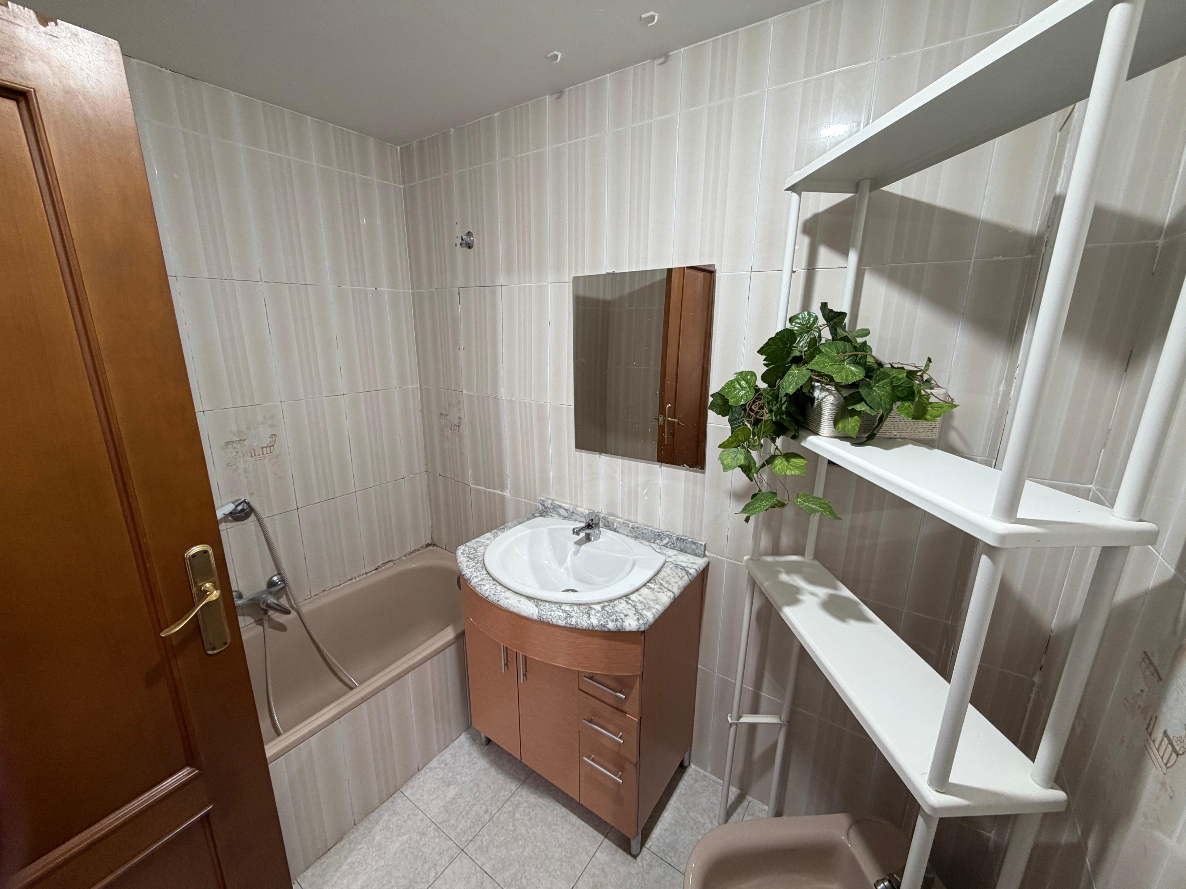 Piso en Alquiler - Carrer d'Emilio Lluch, Valencia - 14