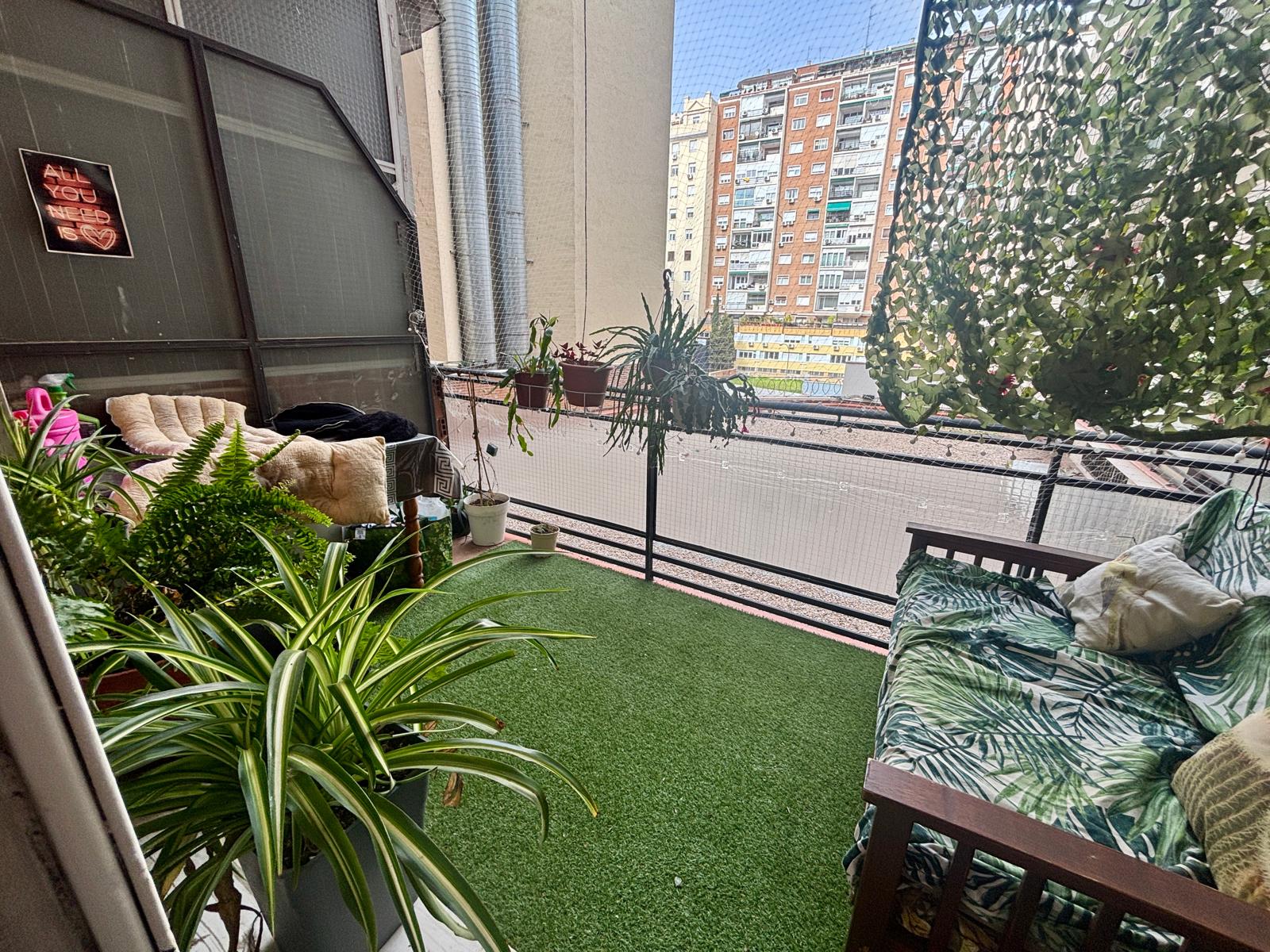 Piso en Venta en C. del Marqués de Lema - 1