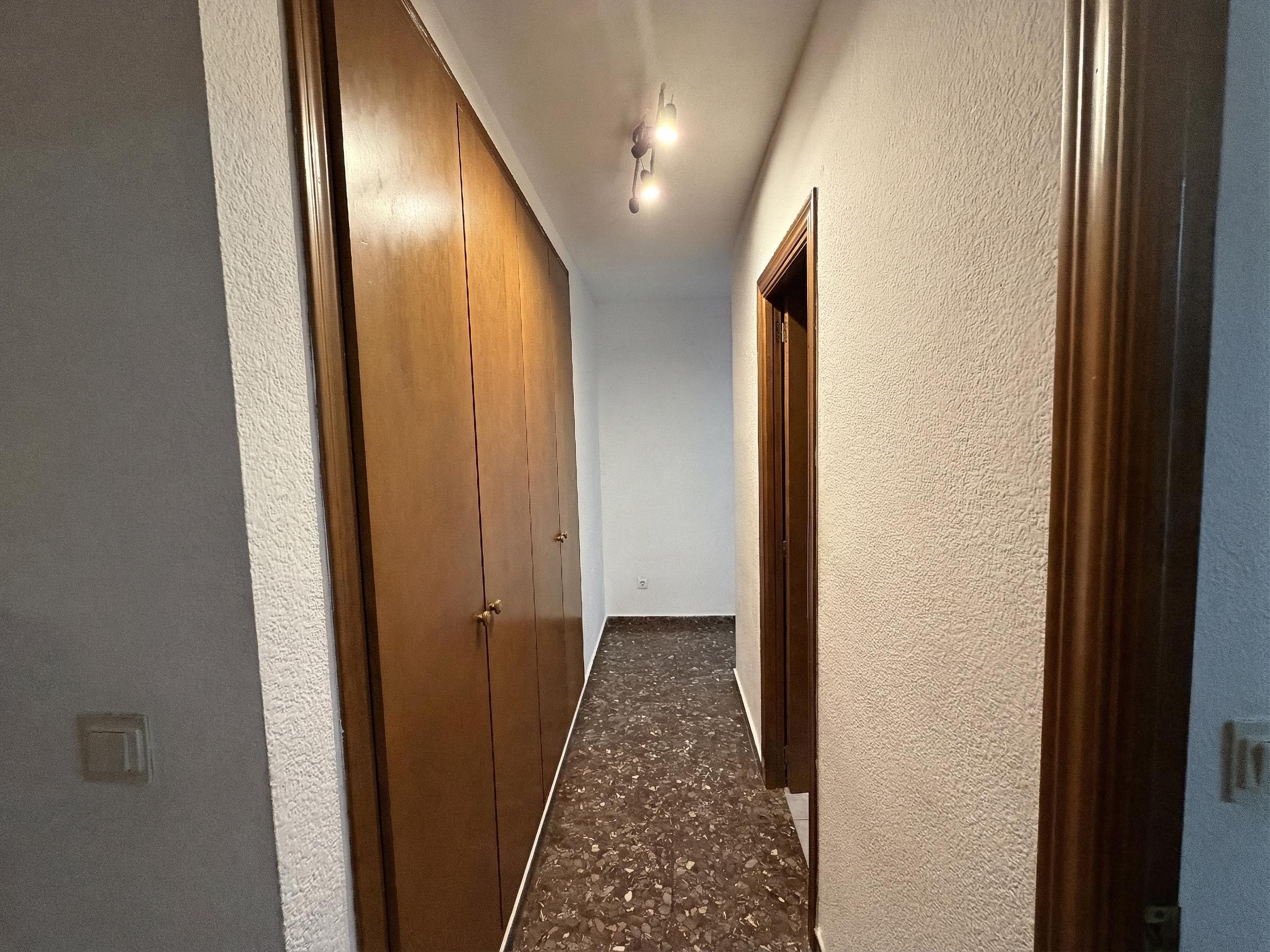 Piso en Alquiler - Carrer d'Emilio Lluch, Valencia - 8