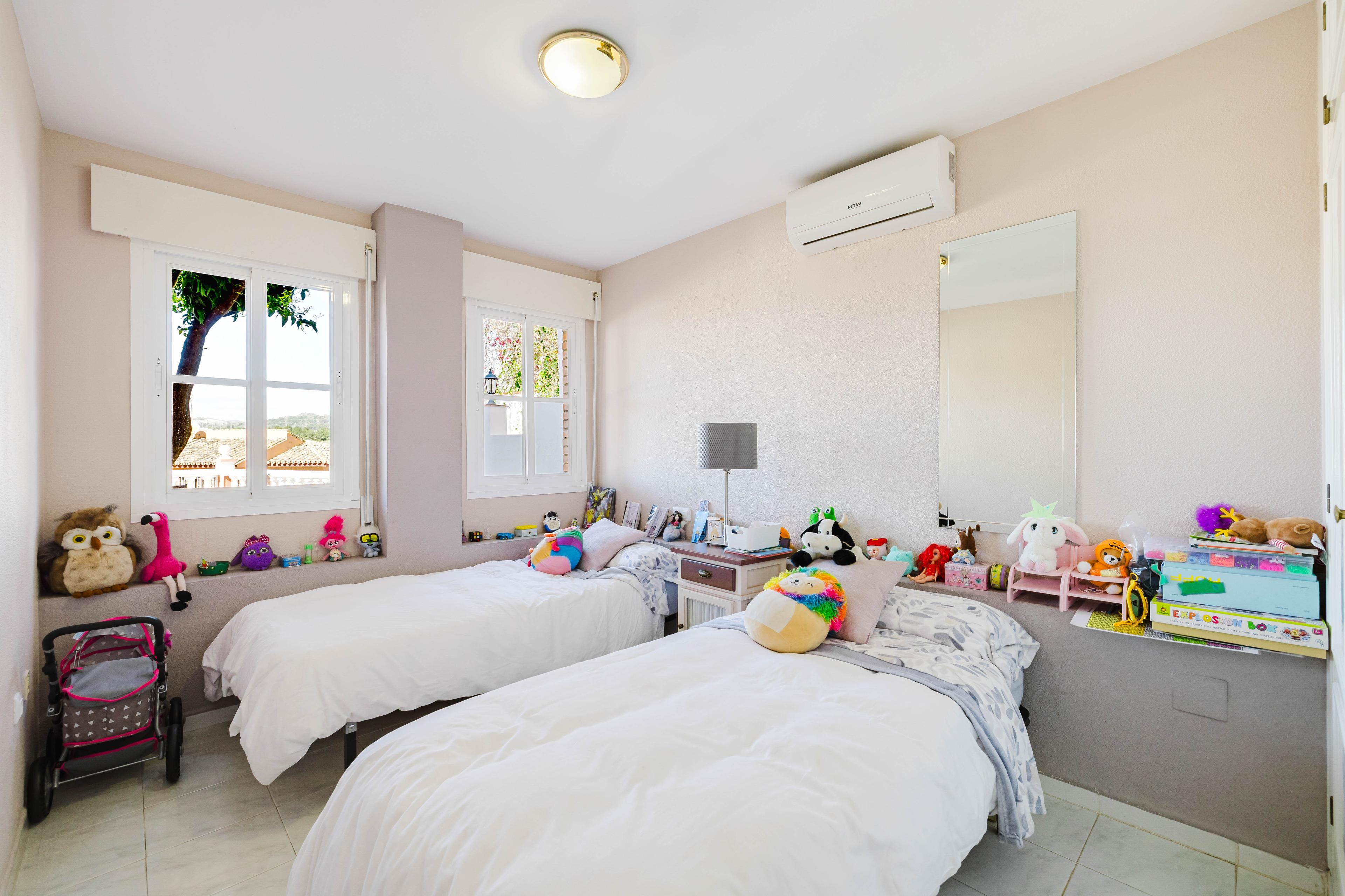 Casa en Venta en Calle Baja - 41