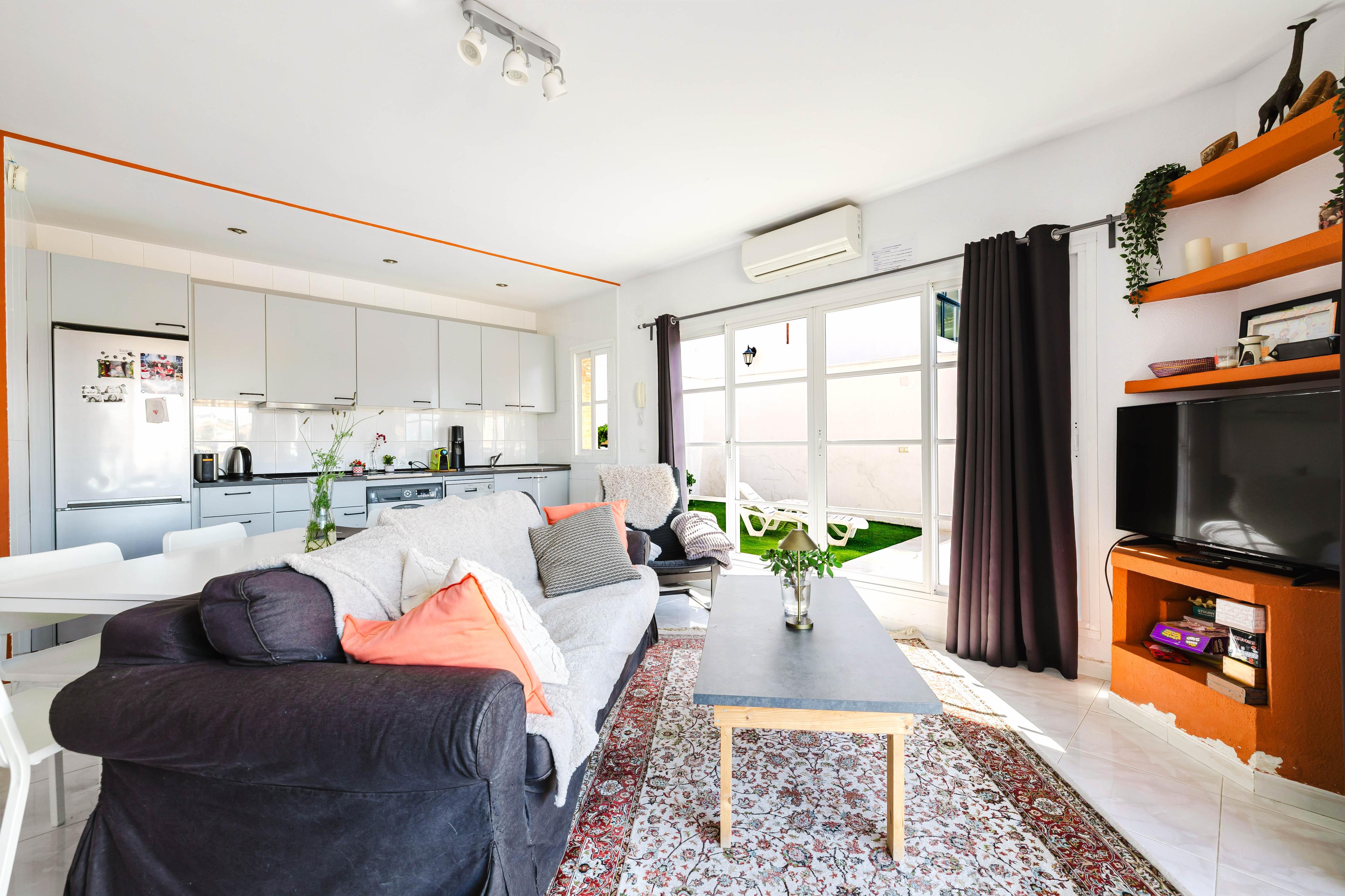 Casa en Venta en Calle Baja - 38