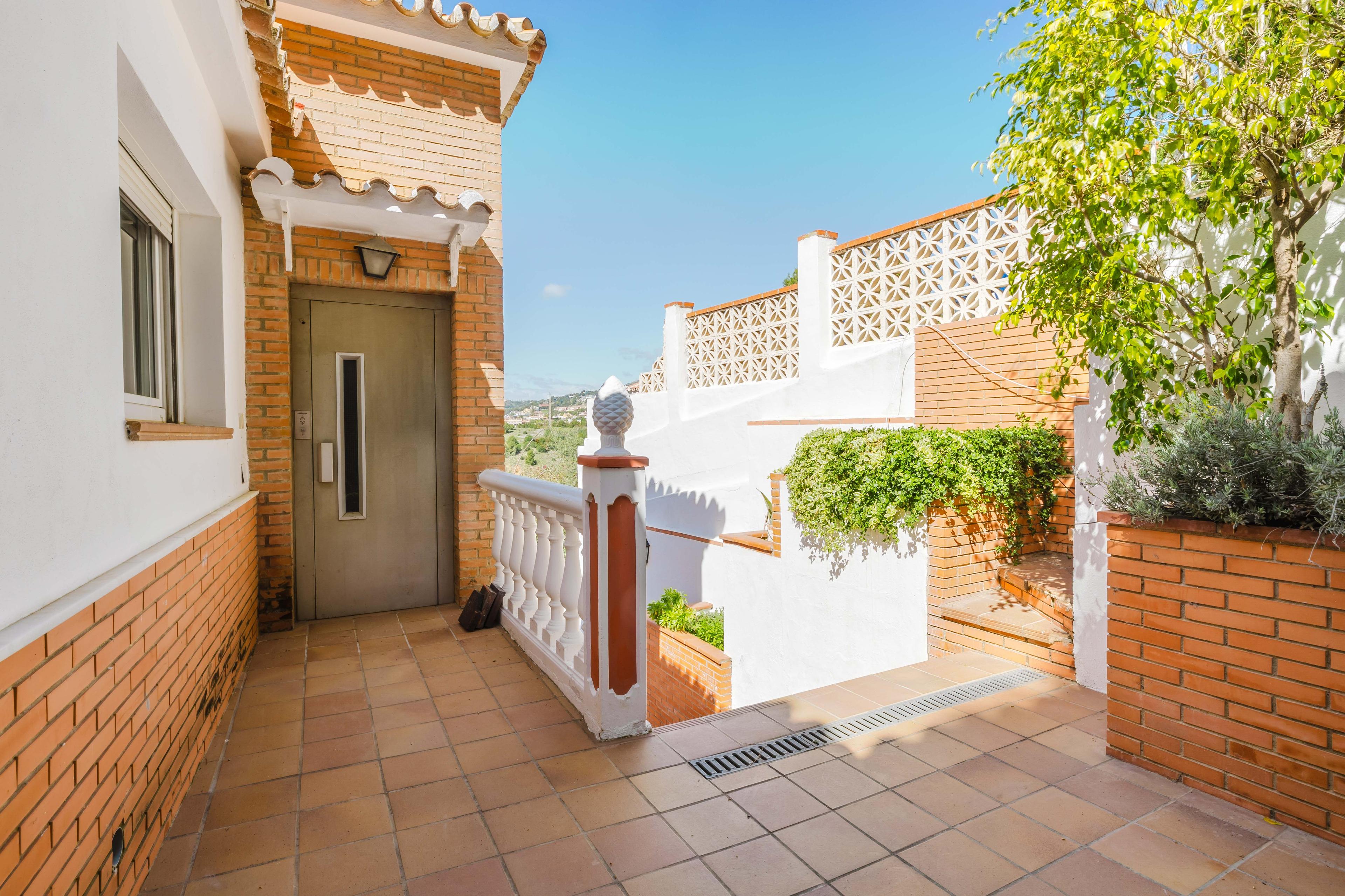 Casa en Venta en Calle Baja - 52