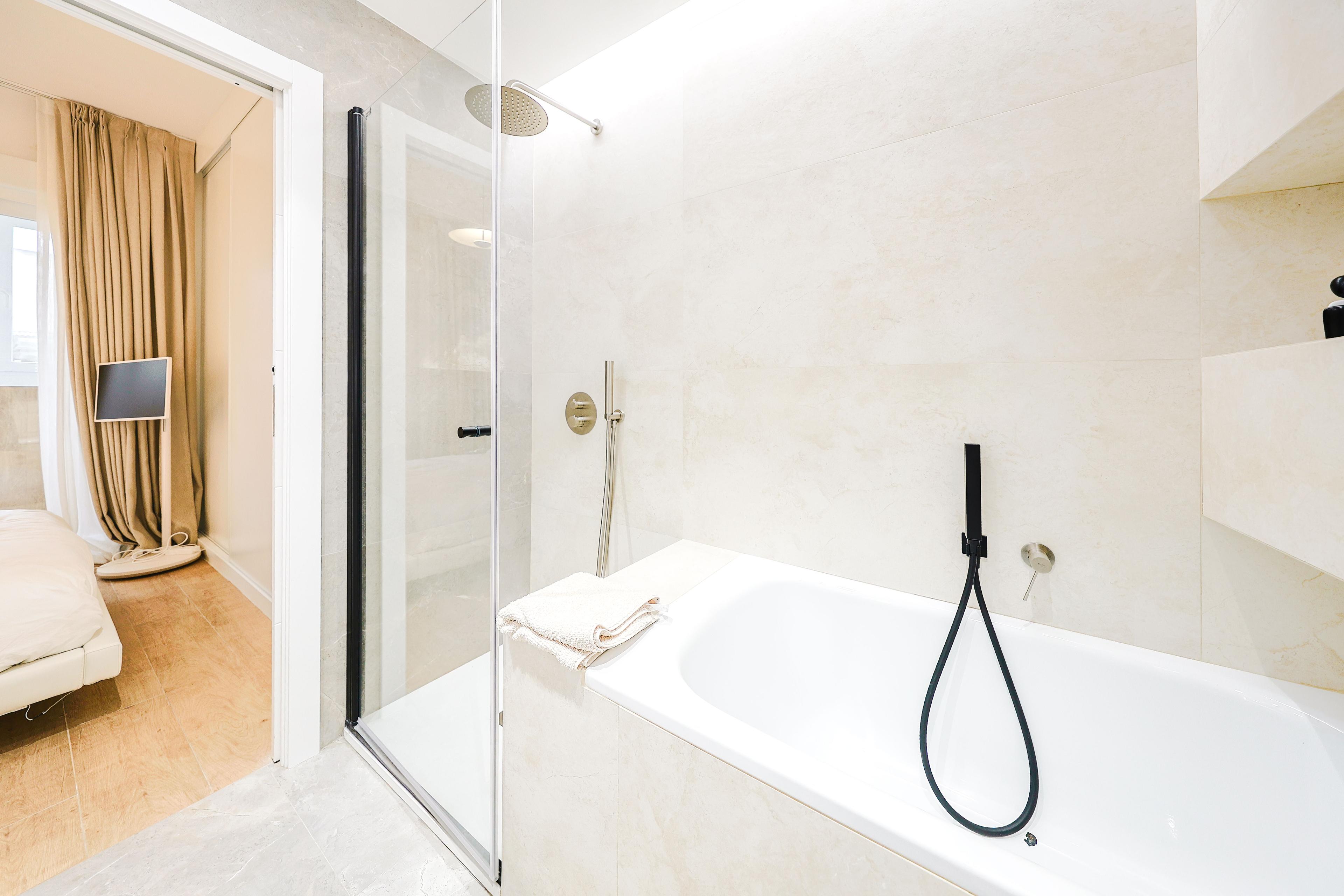 Piso en Venta en Calle de Francisco Silvela - 24