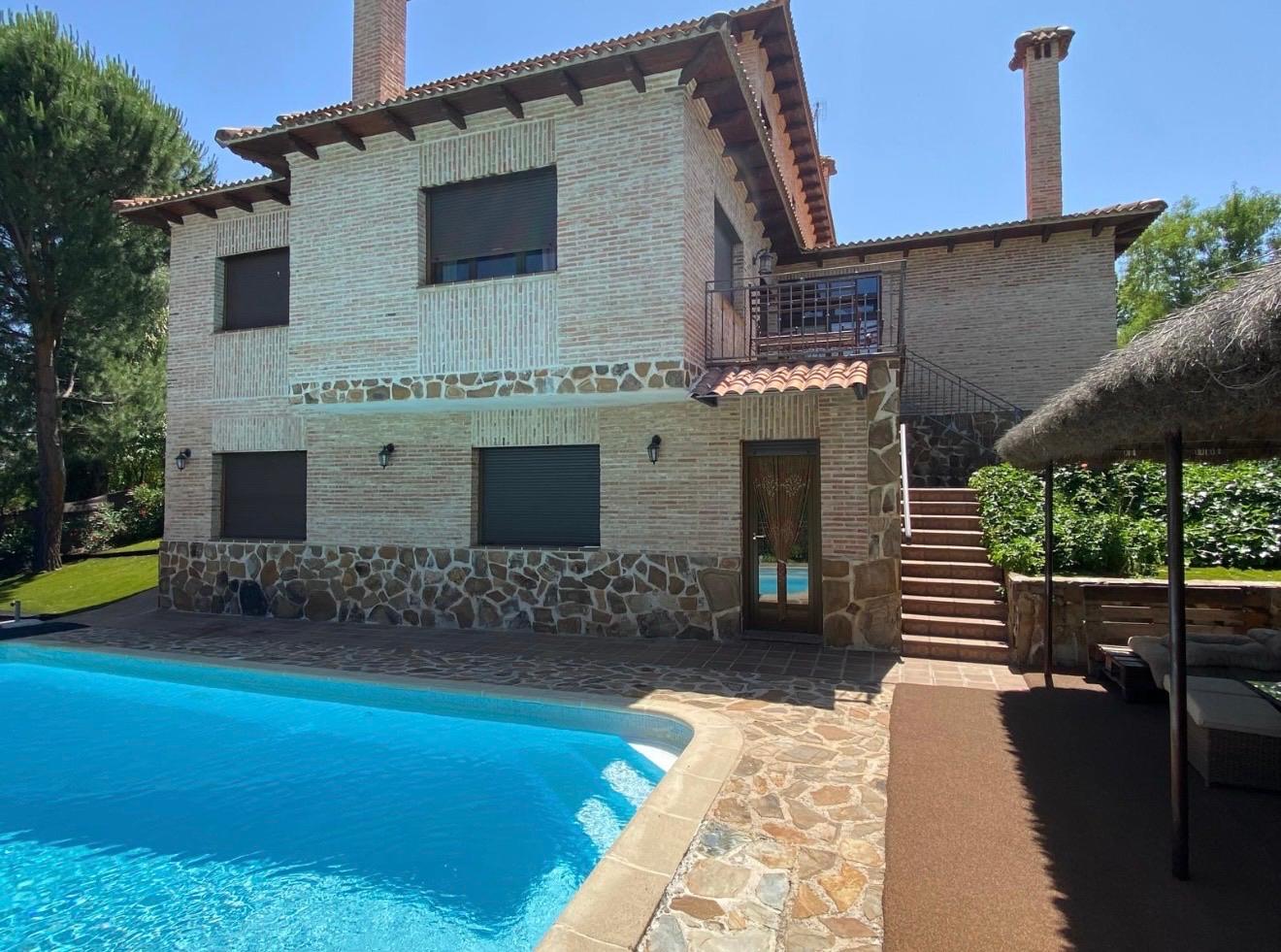 Casa en venta - Valdemorillo, Madrid - 1