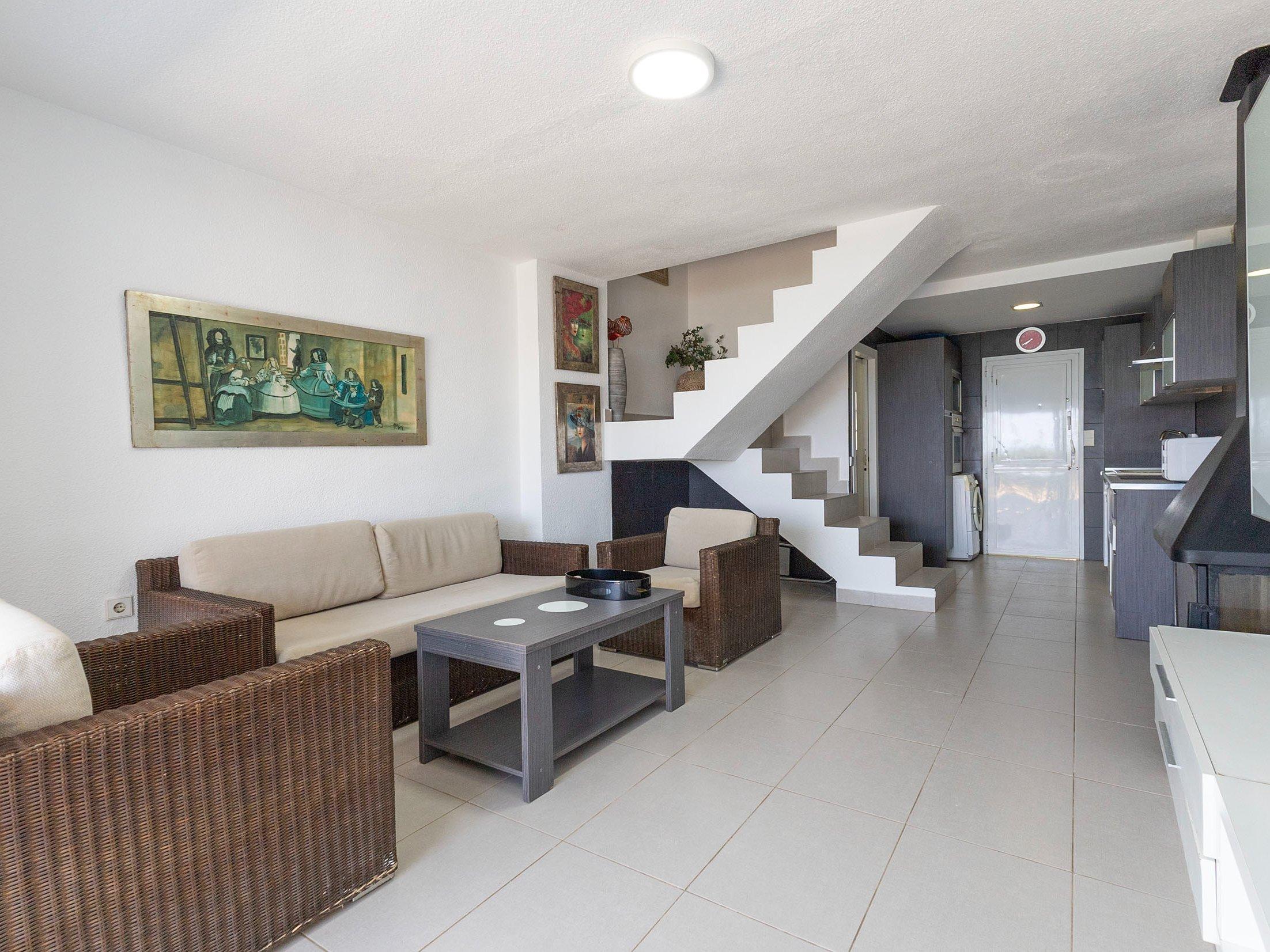 Bungalow en primera línea con espectaculares vistas al mar - 2