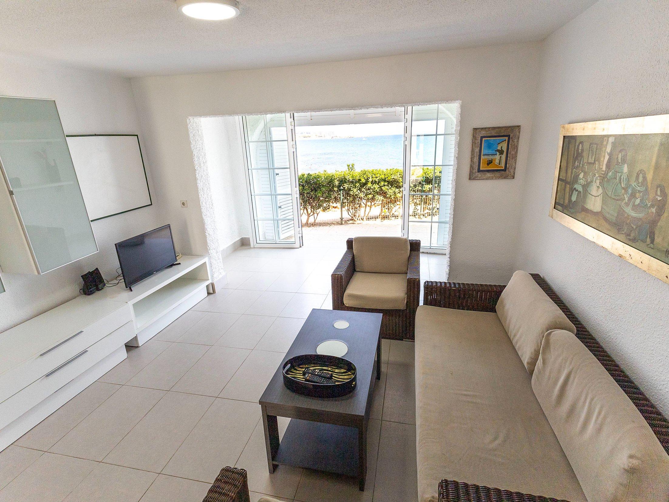 Bungalow en primera línea con espectaculares vistas al mar - 14