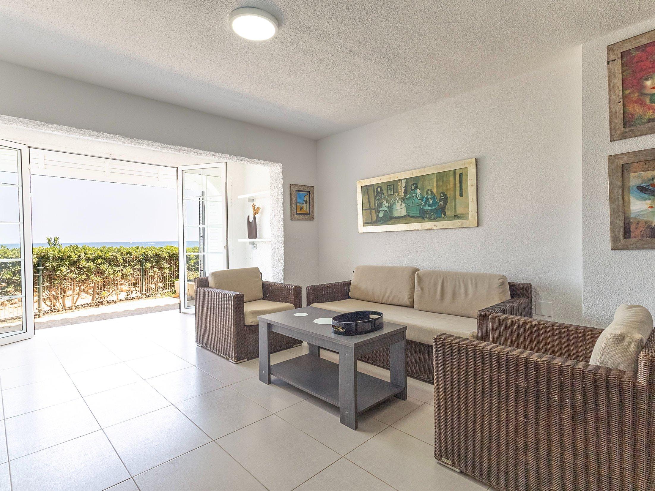 Bungalow en primera línea con espectaculares vistas al mar - 22