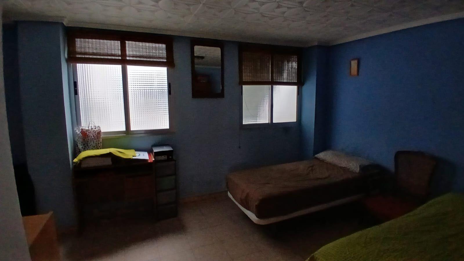 Piso en Venta - Calle de l'Escultor Josep Capuz - 6