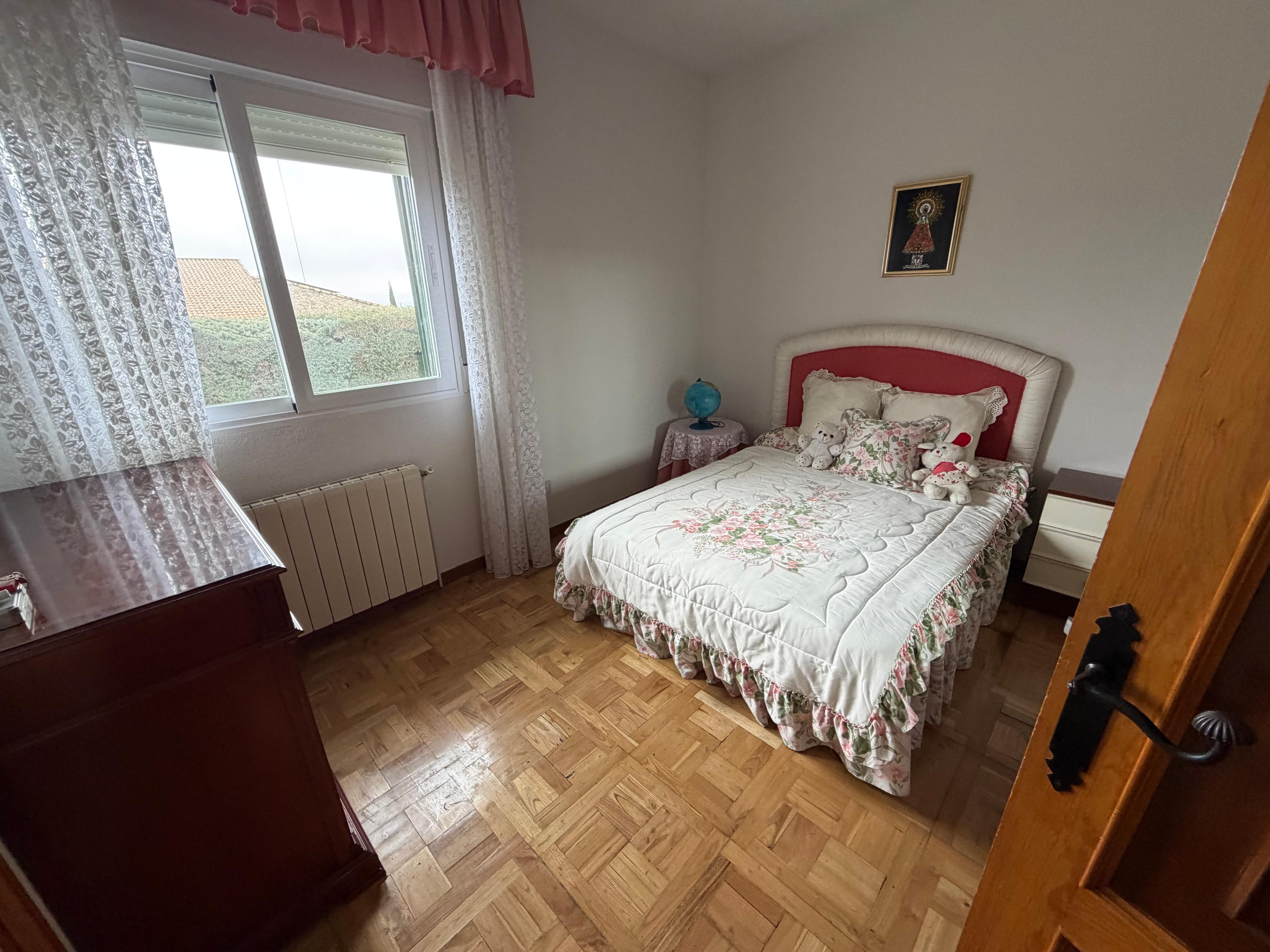 Casa en Venta - C. Encinas, Valdemorillo - 6