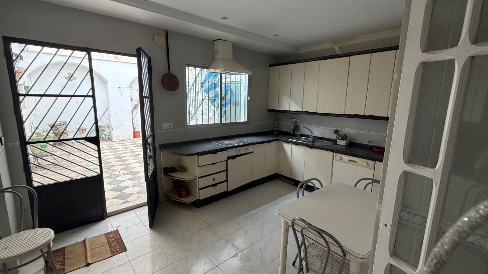 Casa en Venta en C. Madre de Dios, Sevilla  - 13