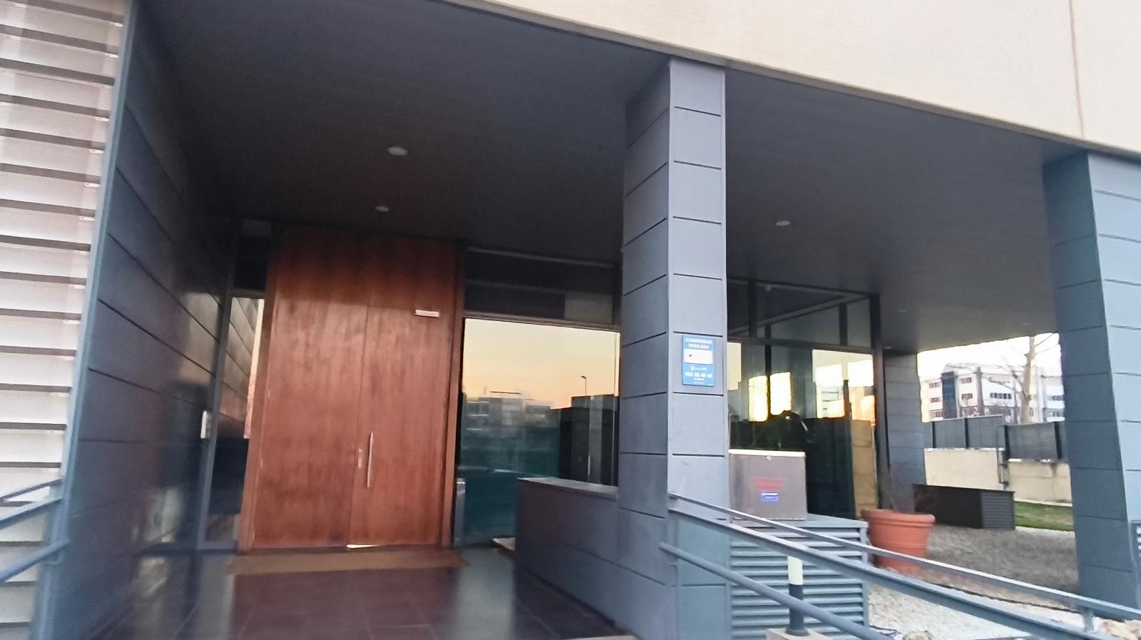 Piso en Venta - C. de Dulce Chacón, Madrid - 22