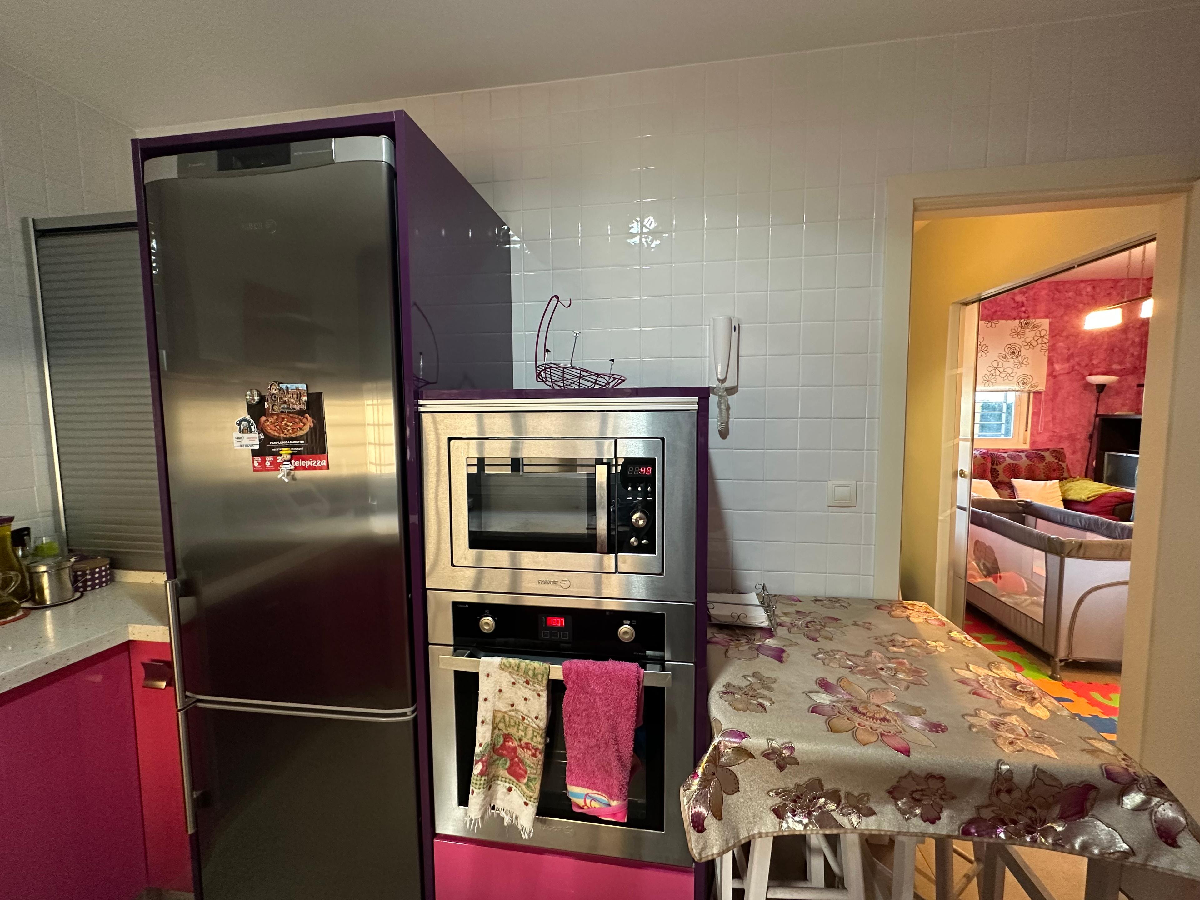 Casa Adosada en Venta en C. Donantes - 8