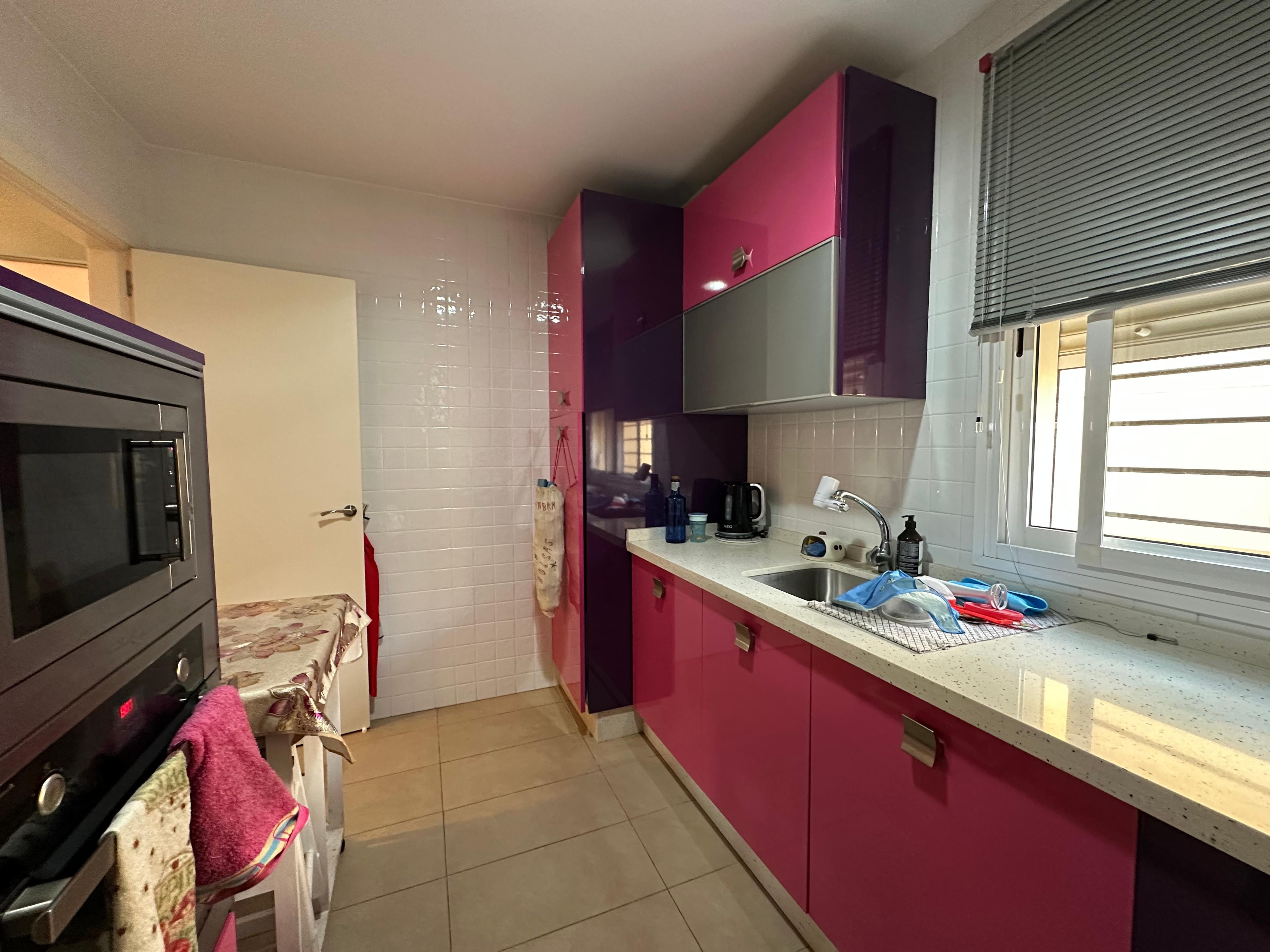 Casa Adosada en Venta en C. Donantes - 9