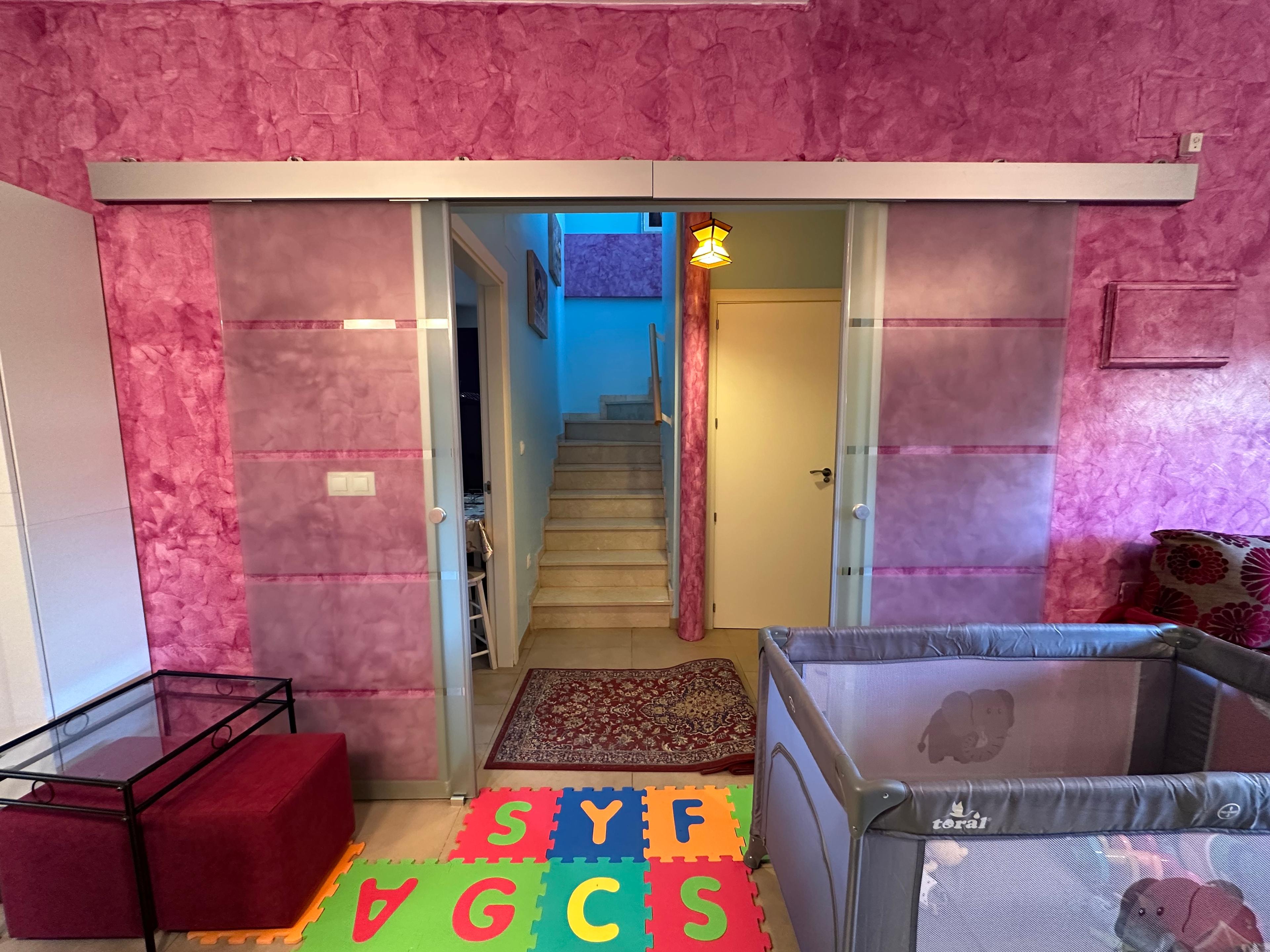 Casa Adosada en Venta en C. Donantes - 4