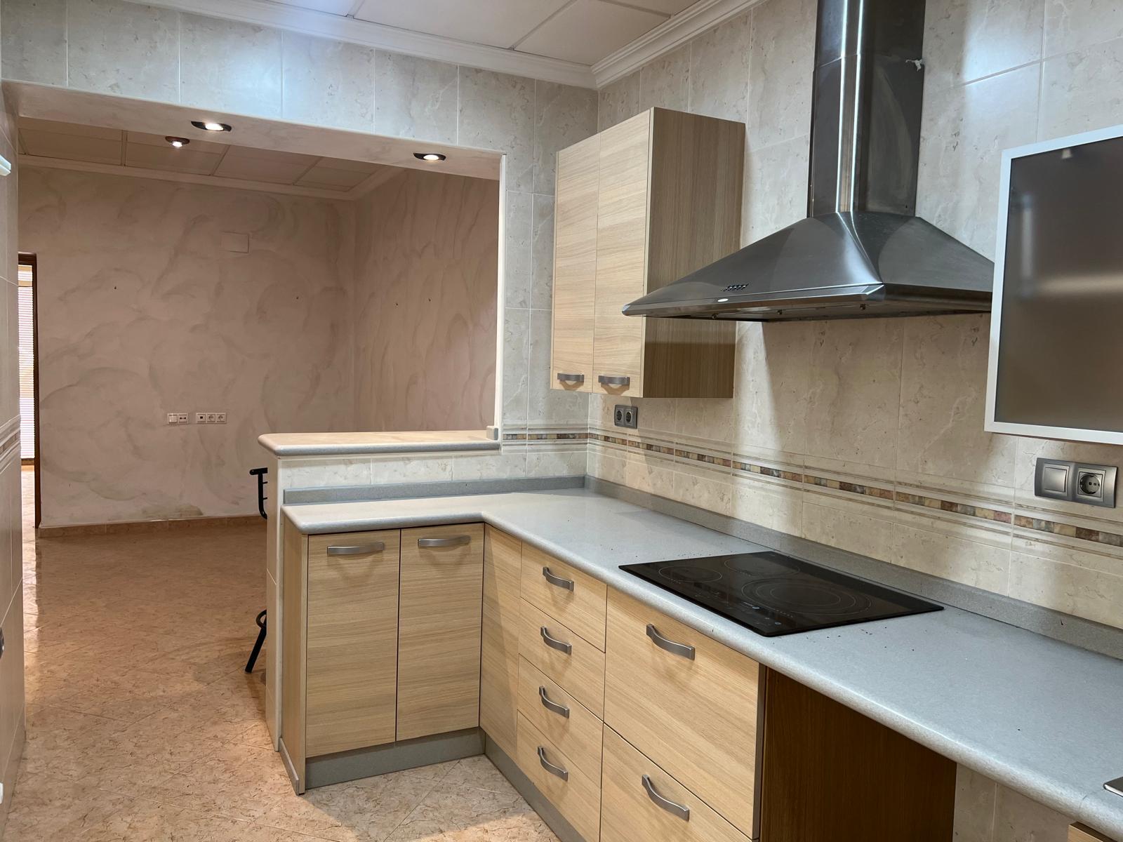 Casa en Venta en C. Ancha - 12