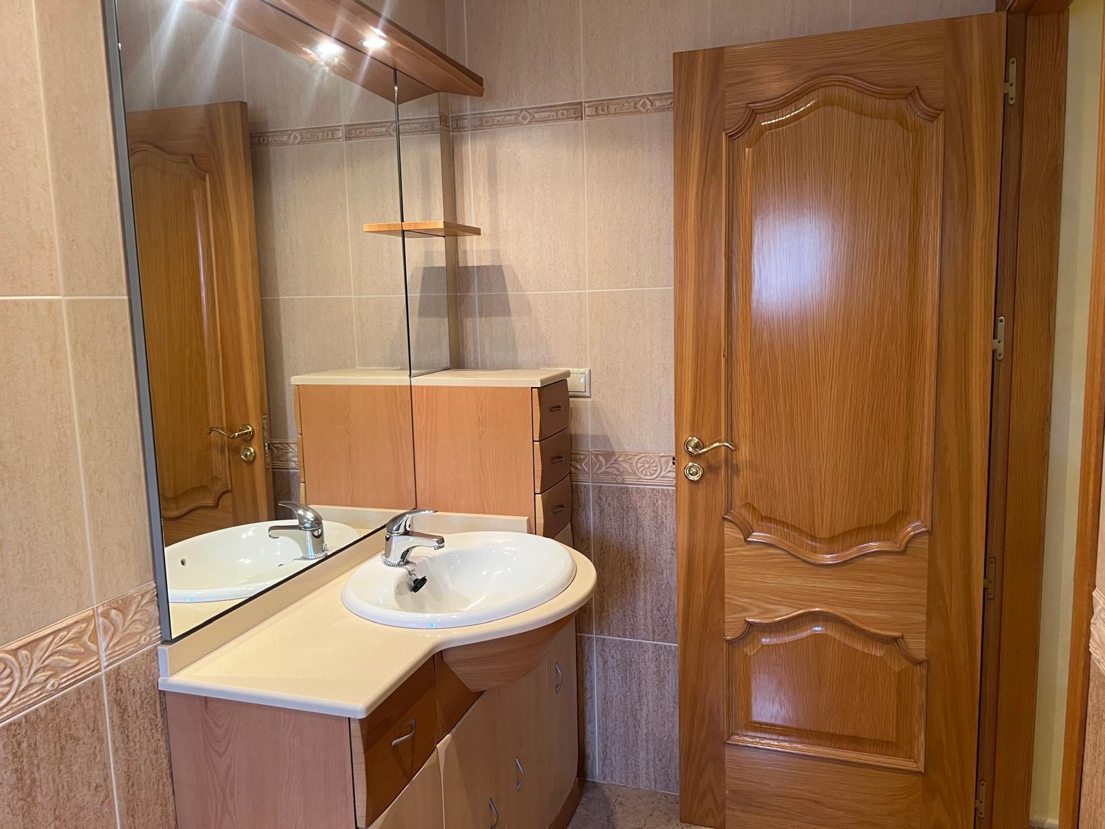 Casa en Venta en C. Ancha - 39