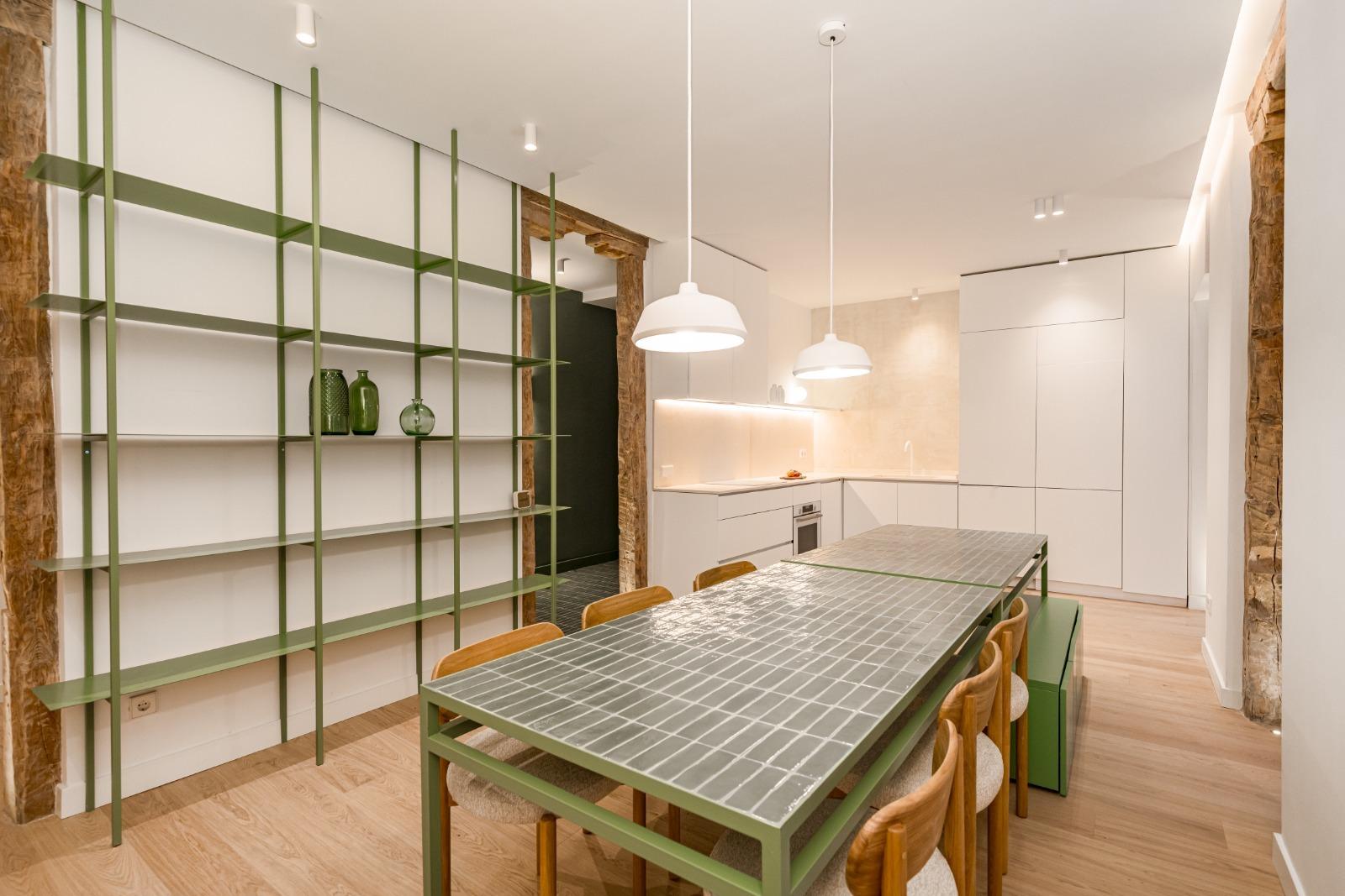 Piso en Venta en C. del Pez - 8