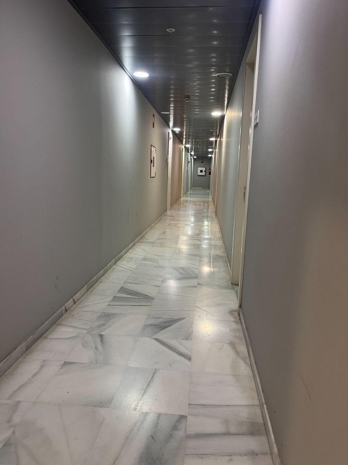 Oficina en Alquiler - Acueducto, Dos Hermanas - 2