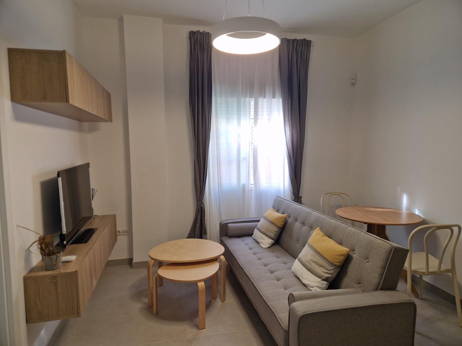 Piso en Venta en La Trinidad  - 5