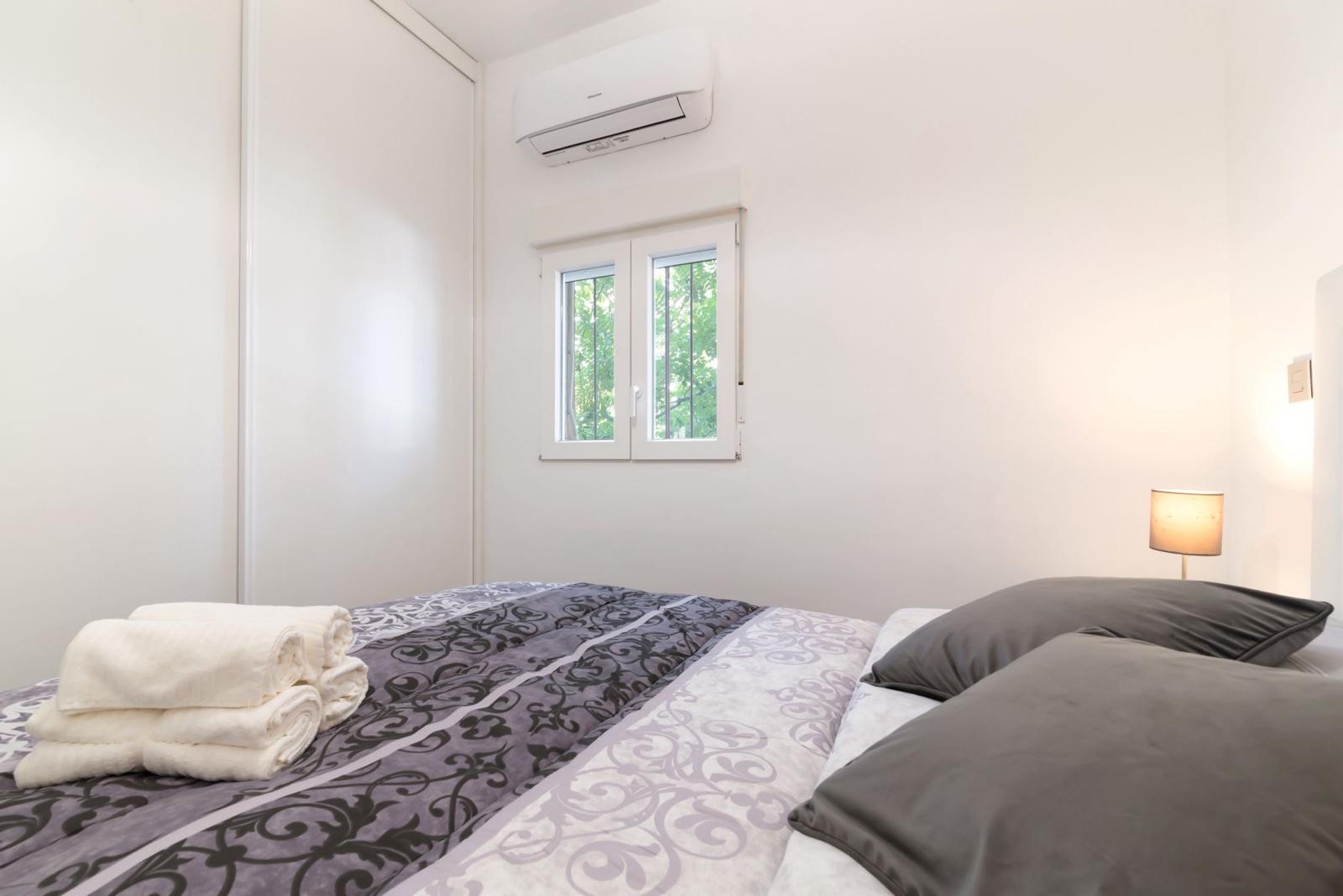 Piso en Venta - Moscardó (Usera) - 24