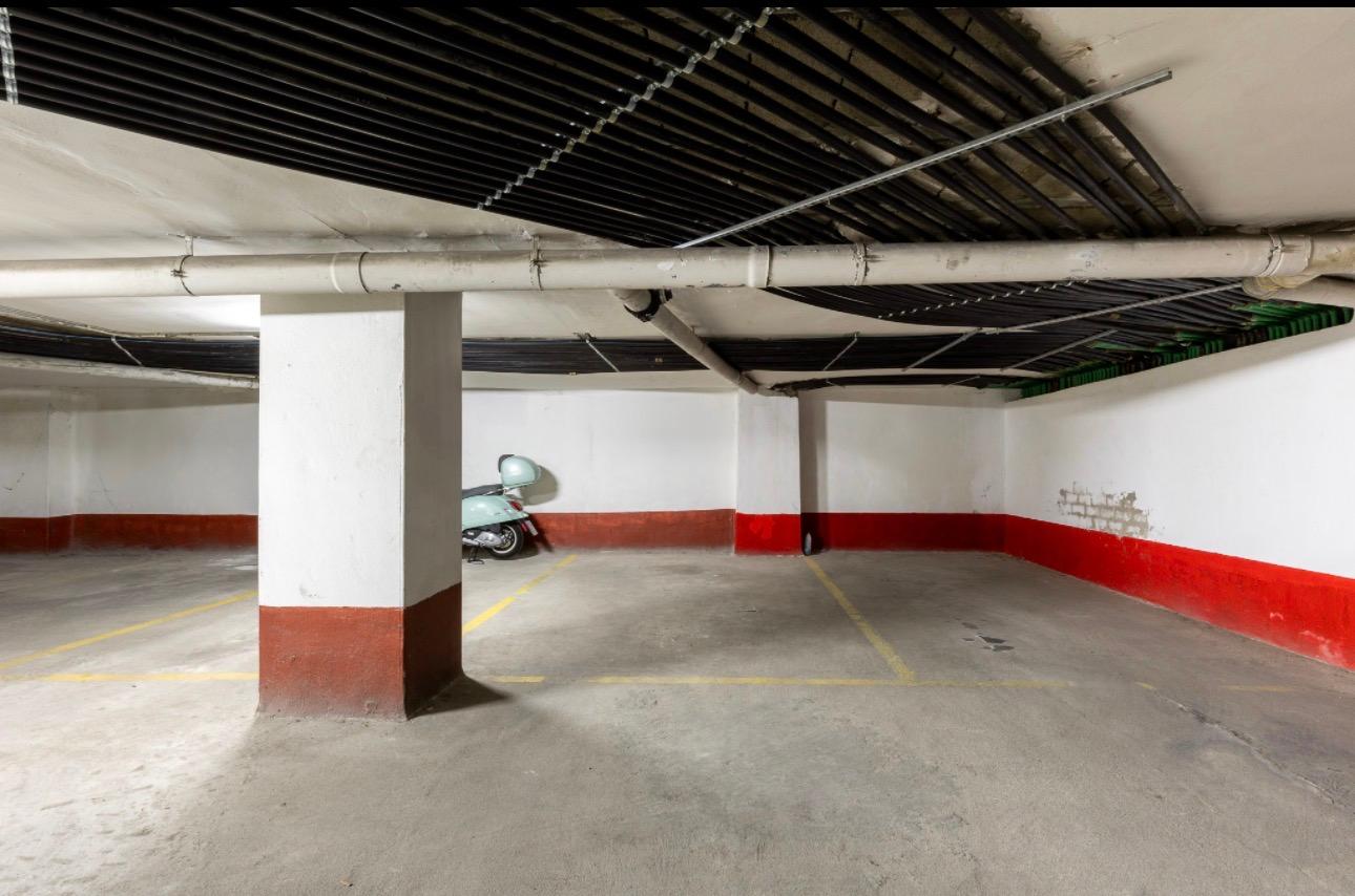 Garage en Venta en Calle Cabañal - 3