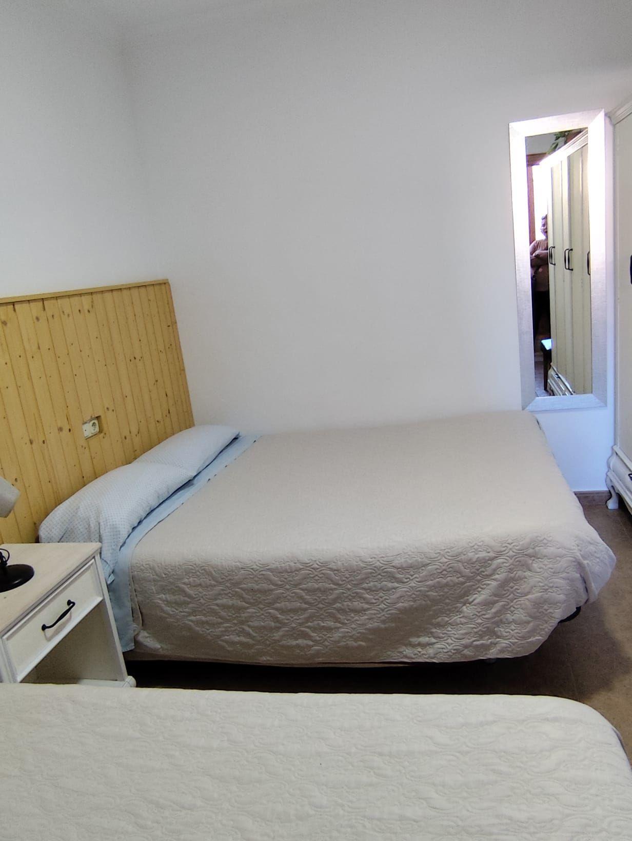 Casa Adosada en Venta en C. Sevílla - 16