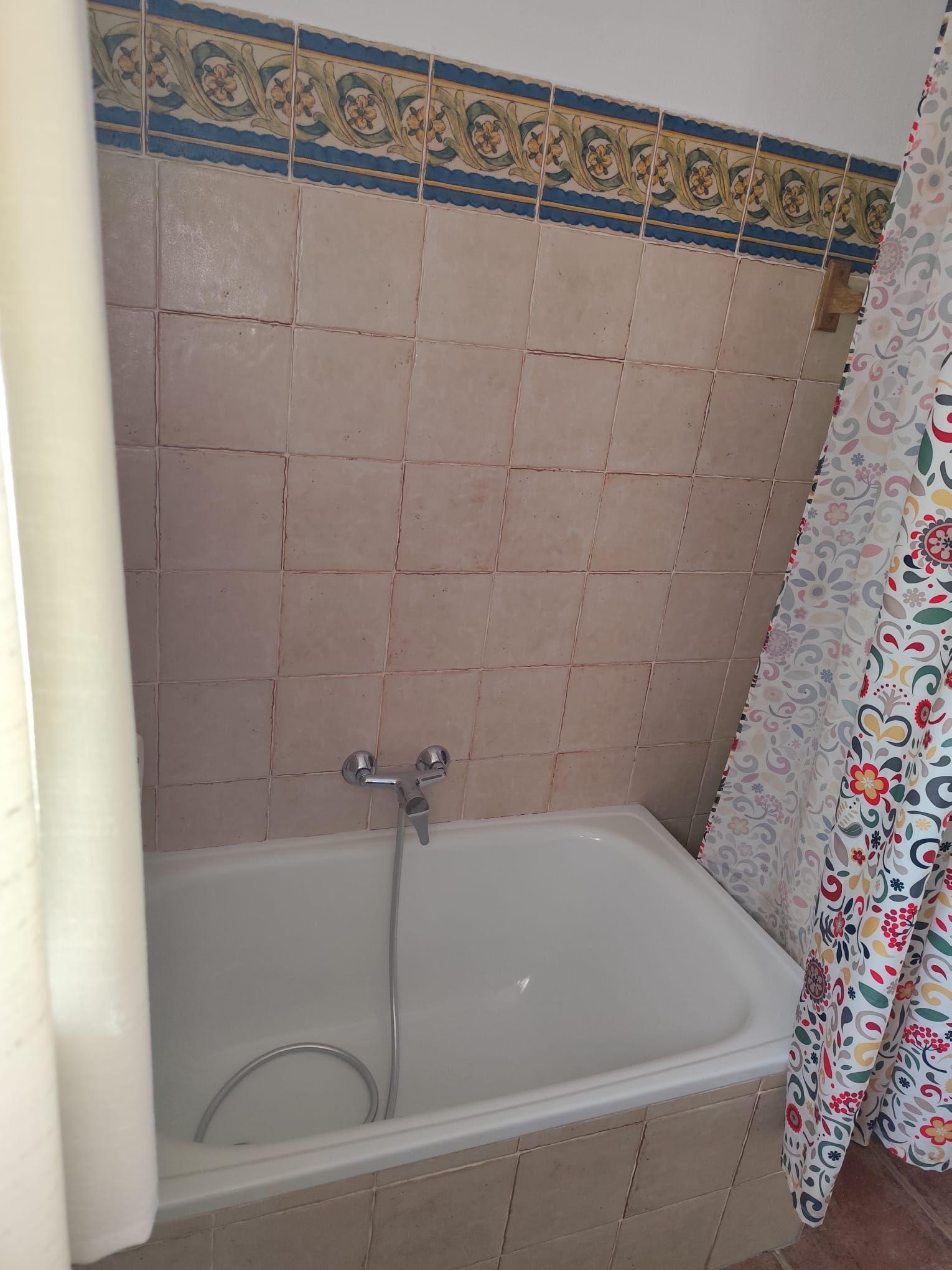 Casa Adosada en Venta en C. Sevílla - 23