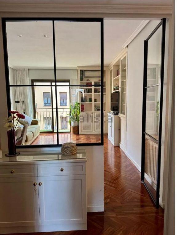 Encantadora Y Luminosa Propiedad en Goya  - 1