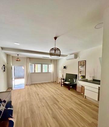 Local en Venta en Plaza de la Merced - 81