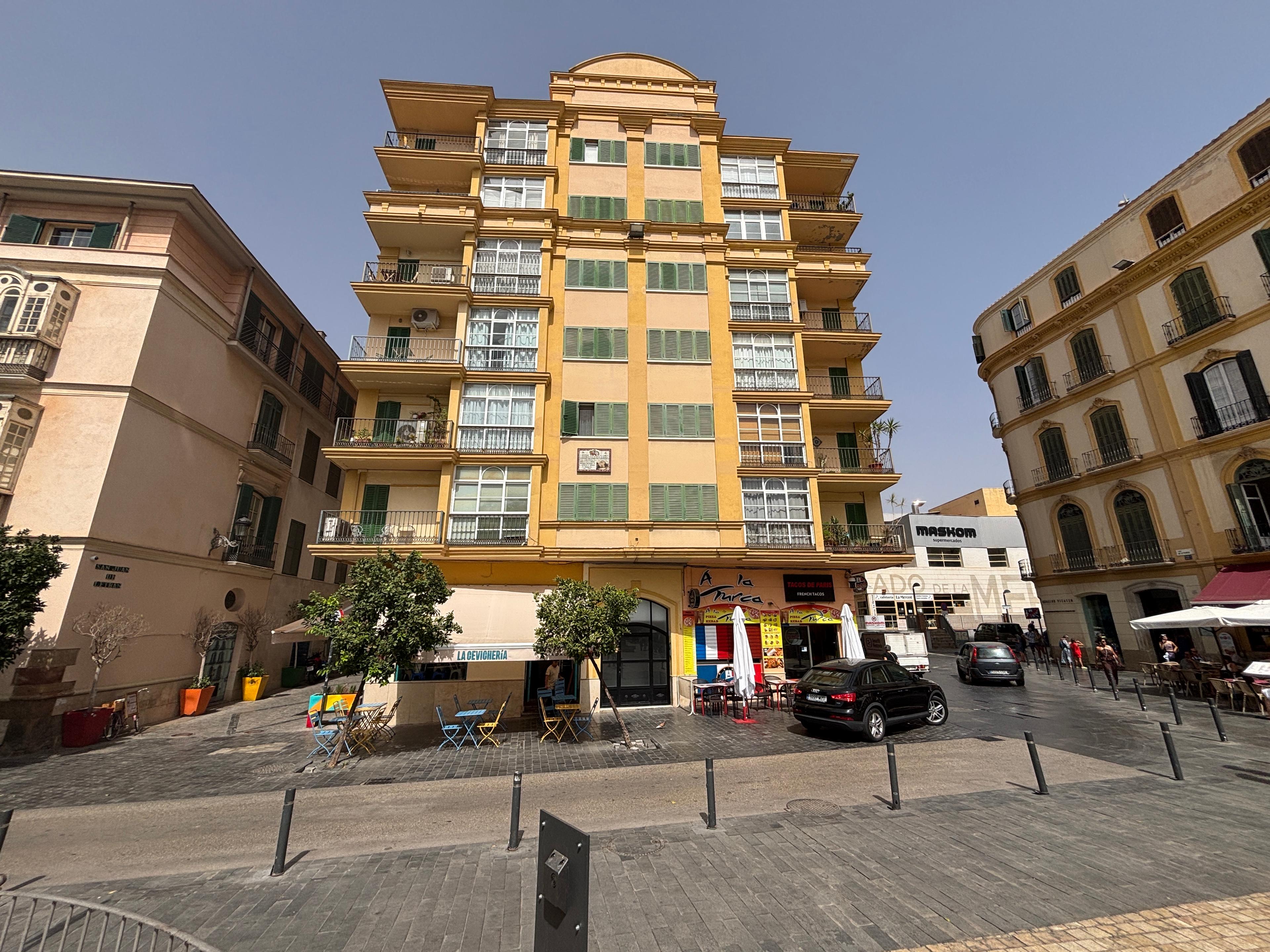 Local en Venta en Plaza de la Merced - 84