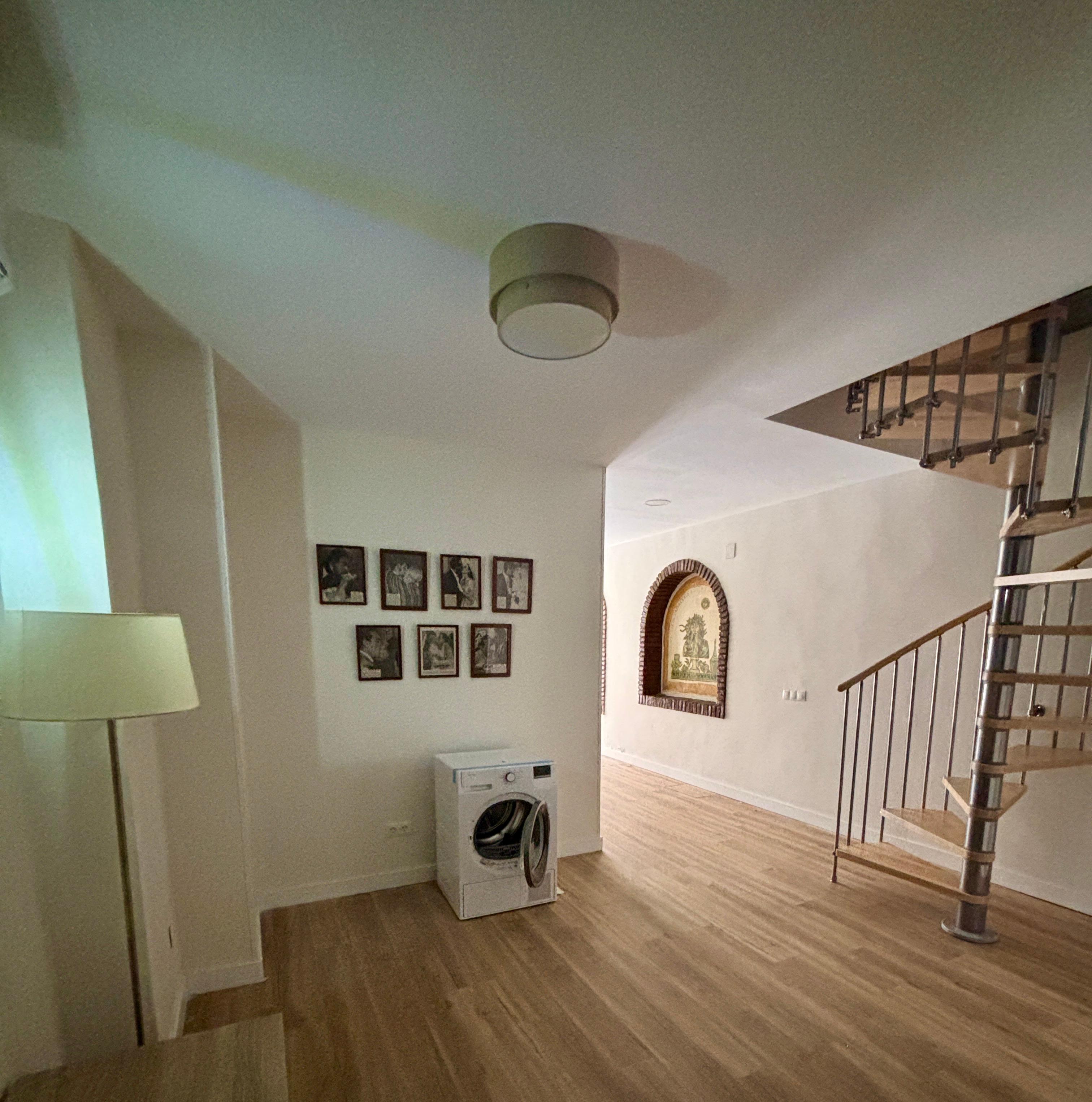 Local en Venta en Plaza de la Merced - 31