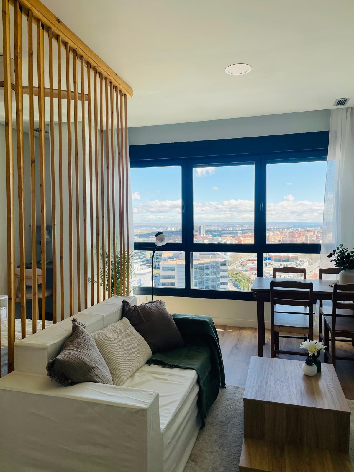 Piso en Venta - C. de Dulce Chacón, Madrid - 11