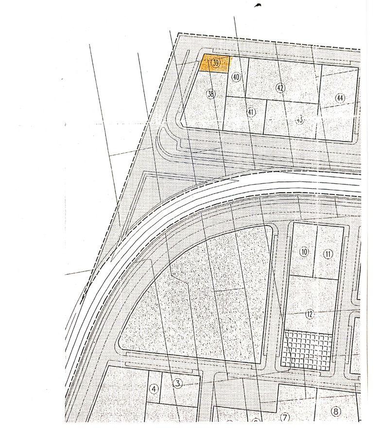 Terreno Residencial en Venta en Avenida Nou de Octubre - 14