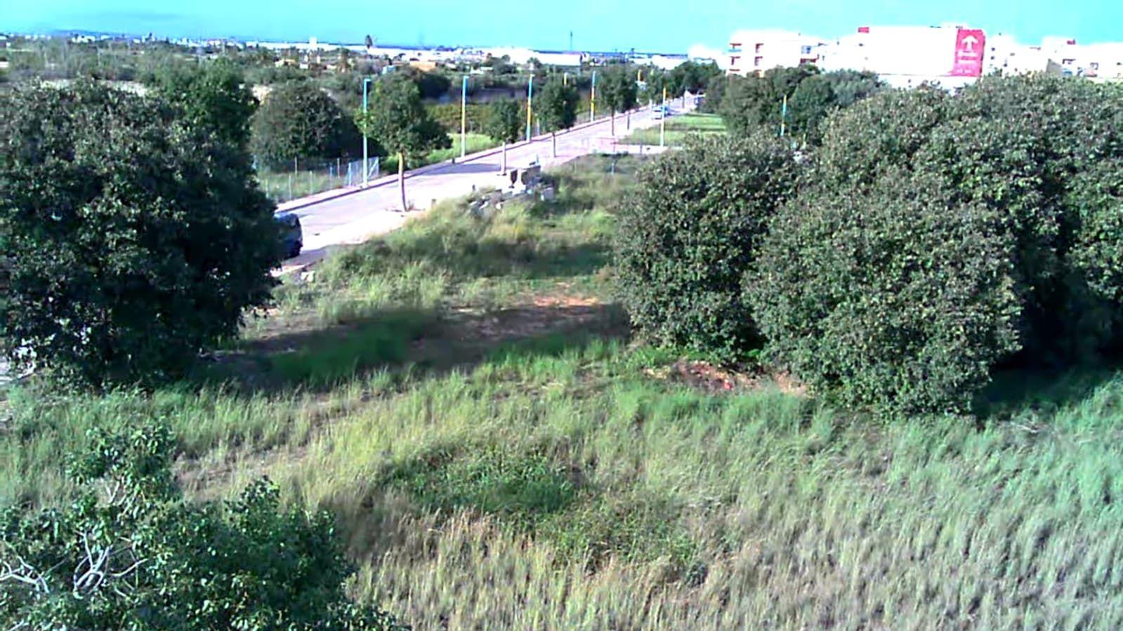 Terreno Residencial en Venta en Avenida Nou de Octubre - 9