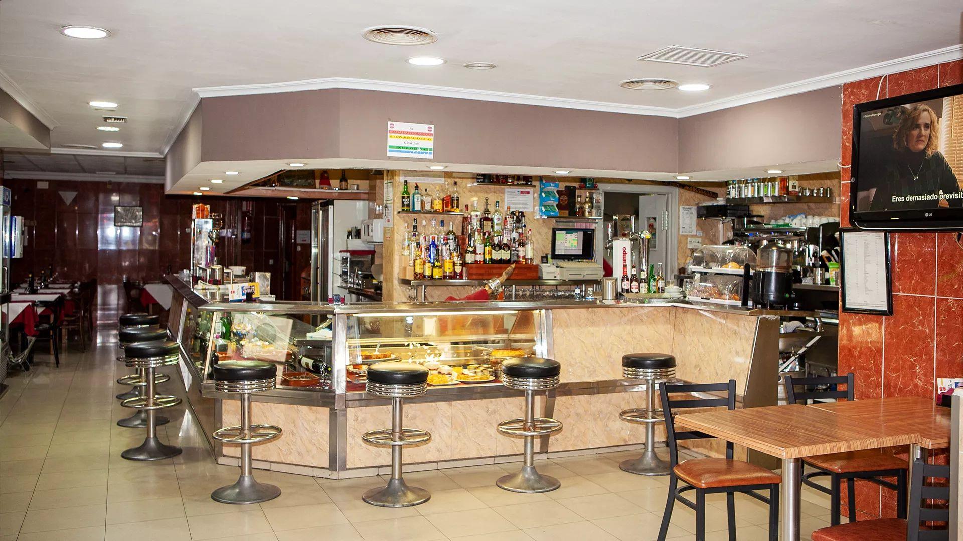 Local en Venta en C. Apolo - 5