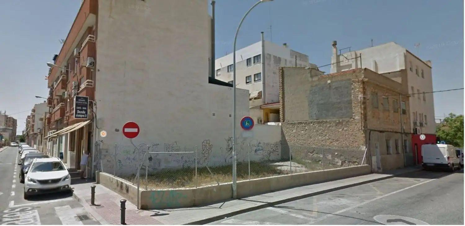 Solar en Venta en C/ de Jávea - 2