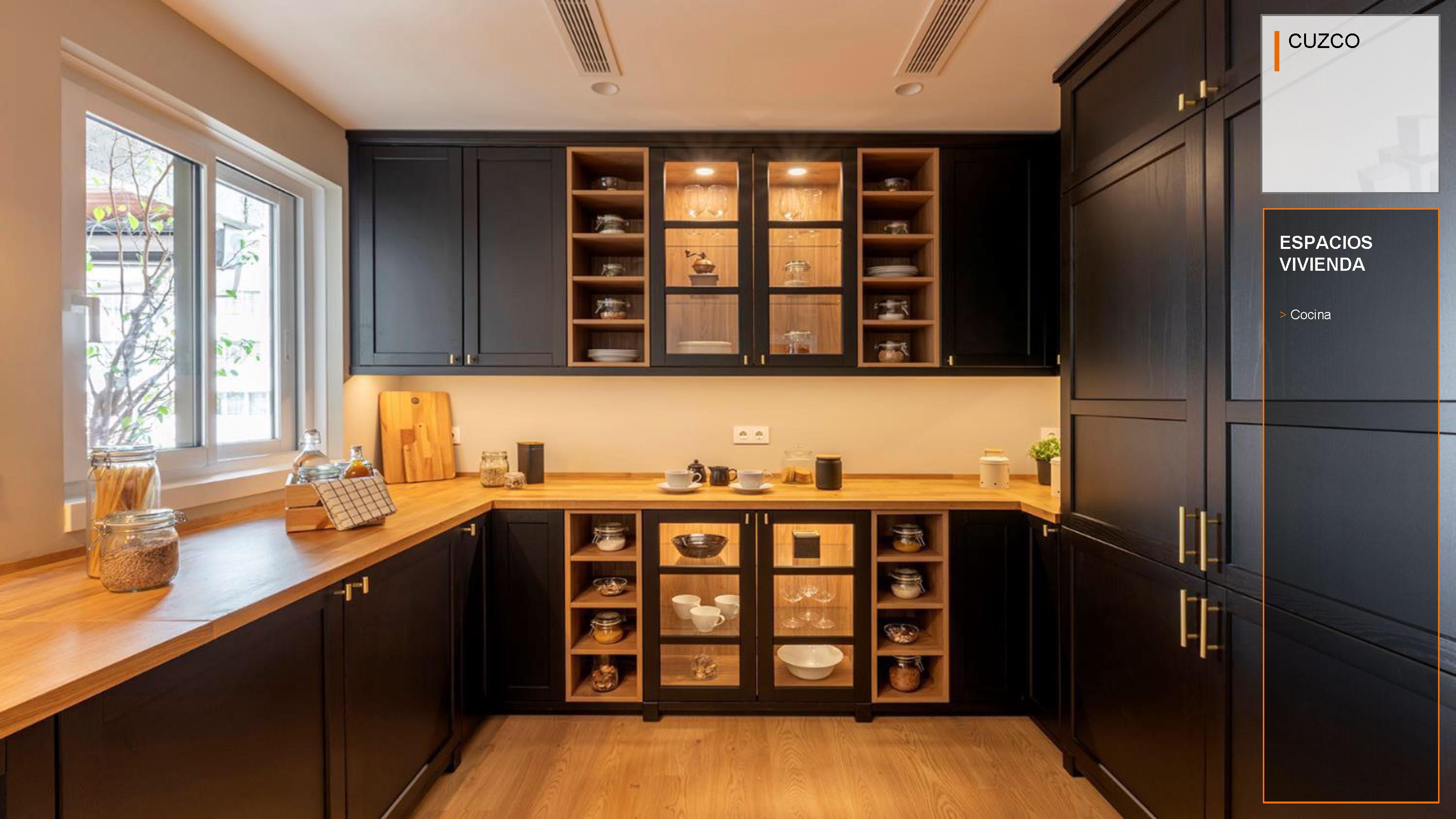 Piso en Venta - C. de Orense, Madrid - 30