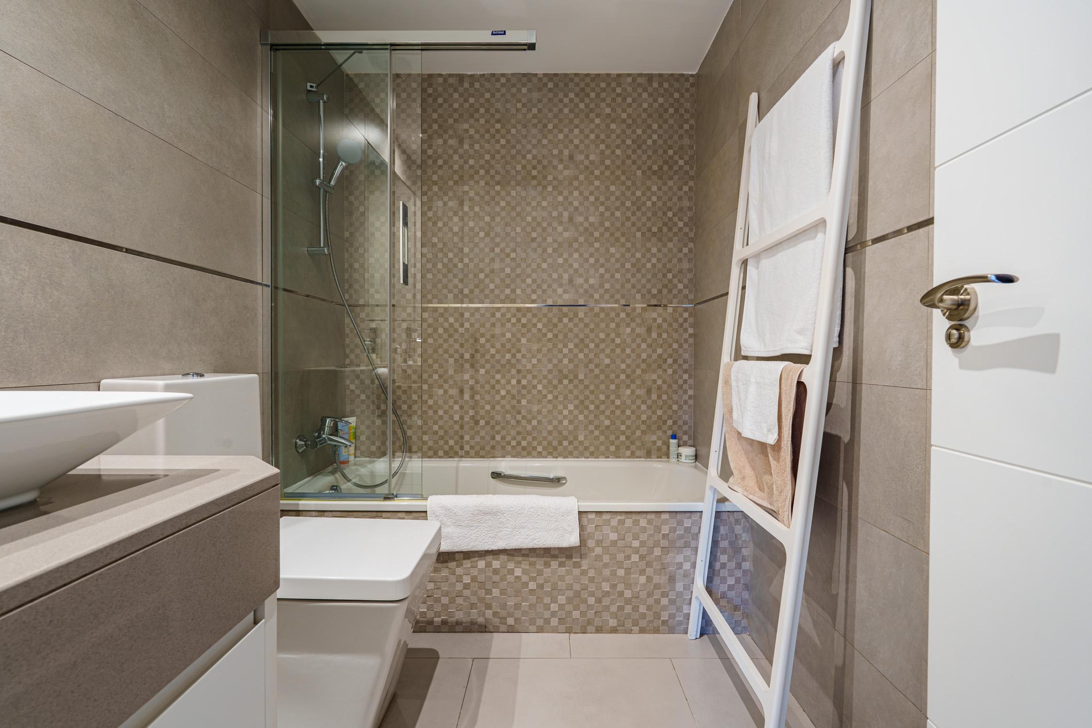 Piso en Venta en C. Juan Herreras Sánchez, Pozuelo de Alarcón - 17