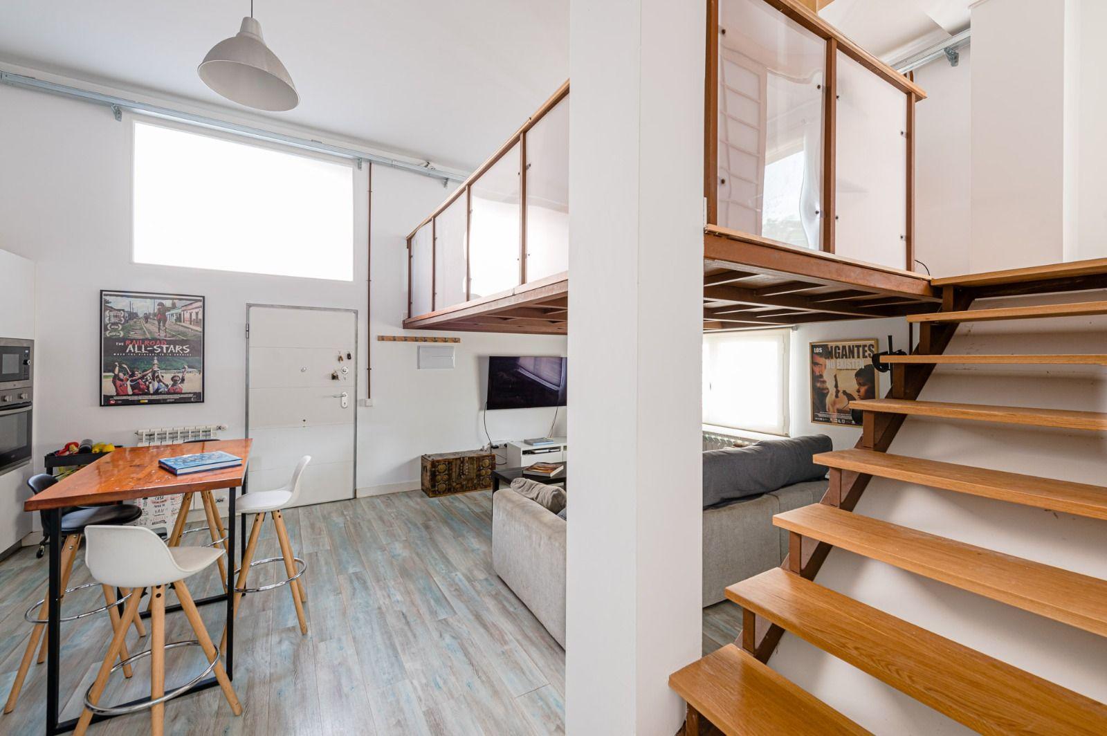 Loft en Venta en C. Carril del Conde - 2