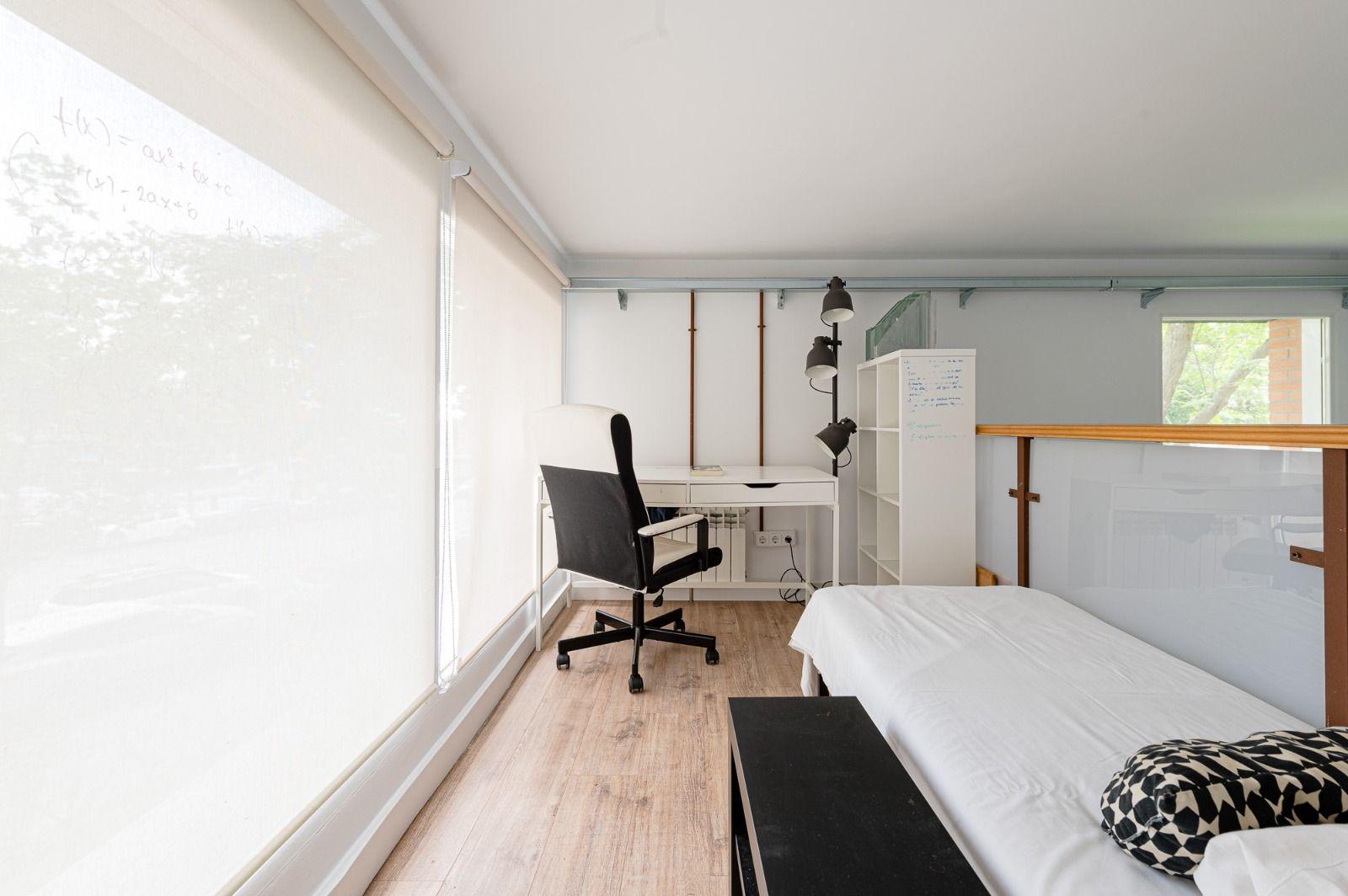 Loft en Venta en C. Carril del Conde - 11