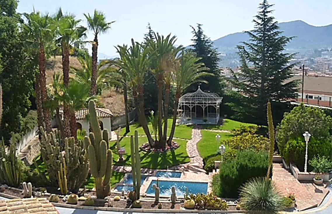 Casa Rústica en Venta en Carrer Isabel la Católica - 3