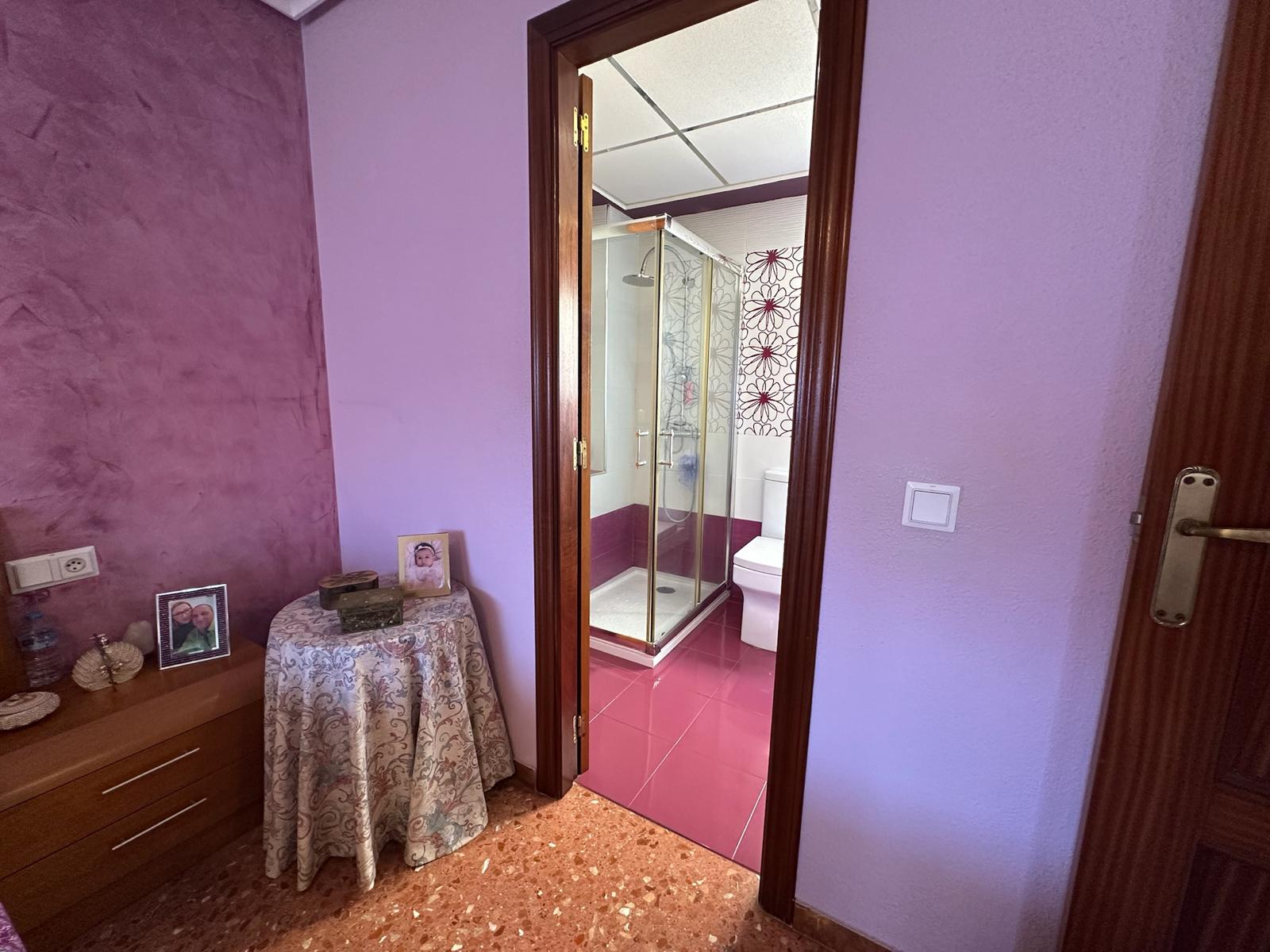 Piso en Venta en Av. Ancha de Castelar - 16