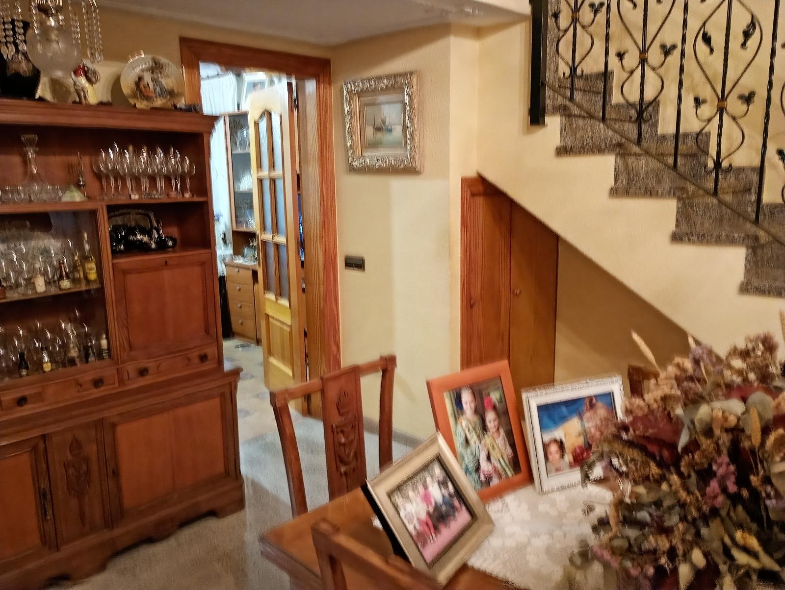 Casa Adosada en Venta en C. de Tuberia - 2