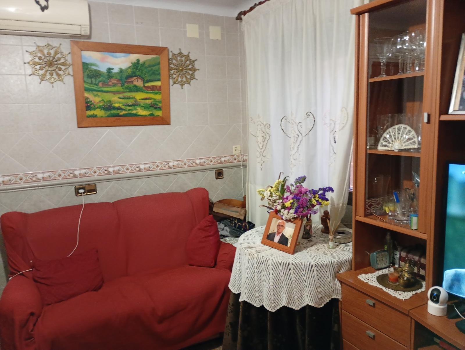 Casa Adosada en Venta en C. de Tuberia - 1