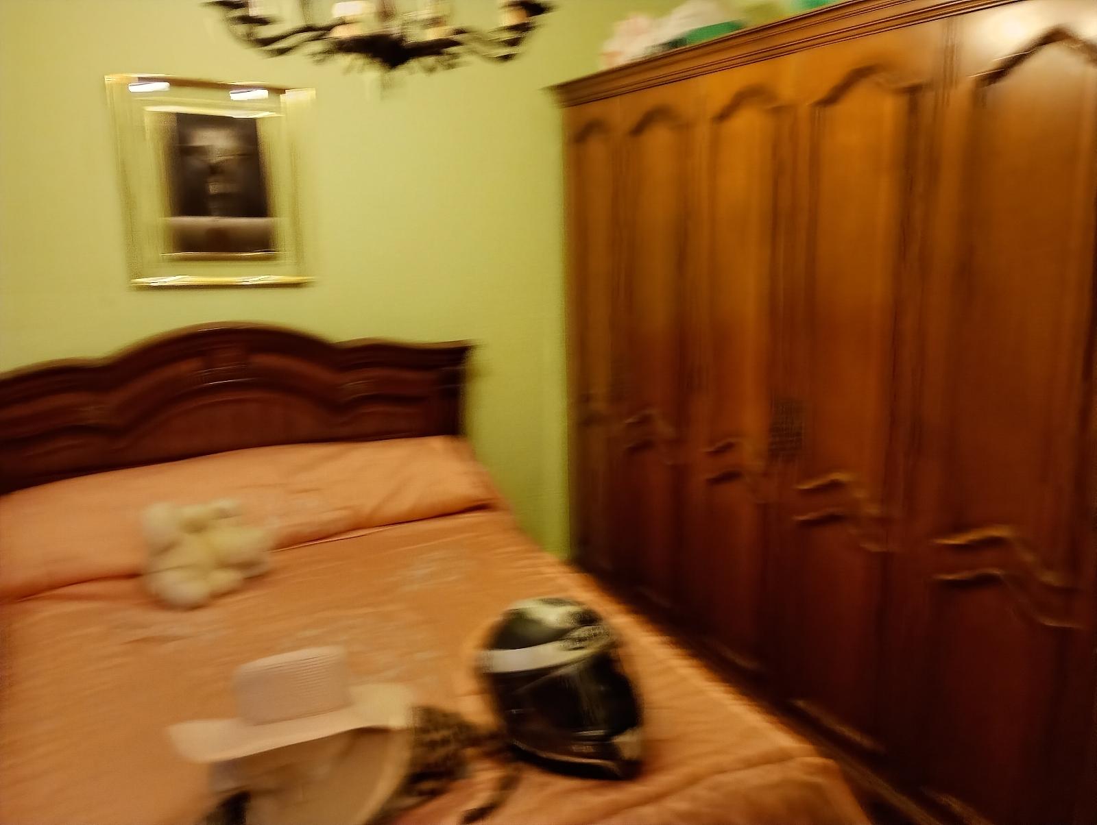 Casa Adosada en Venta en C. de Tuberia - 8