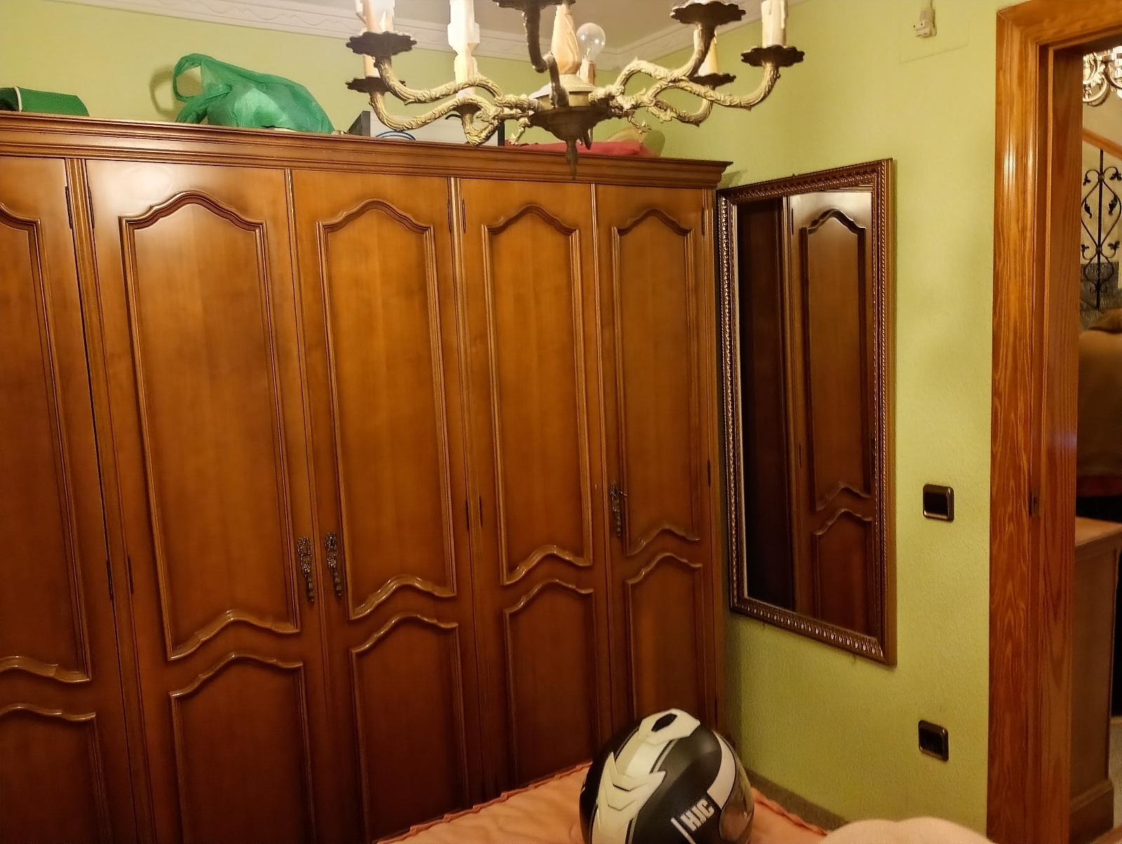 Casa Adosada en Venta en C. de Tuberia - 9