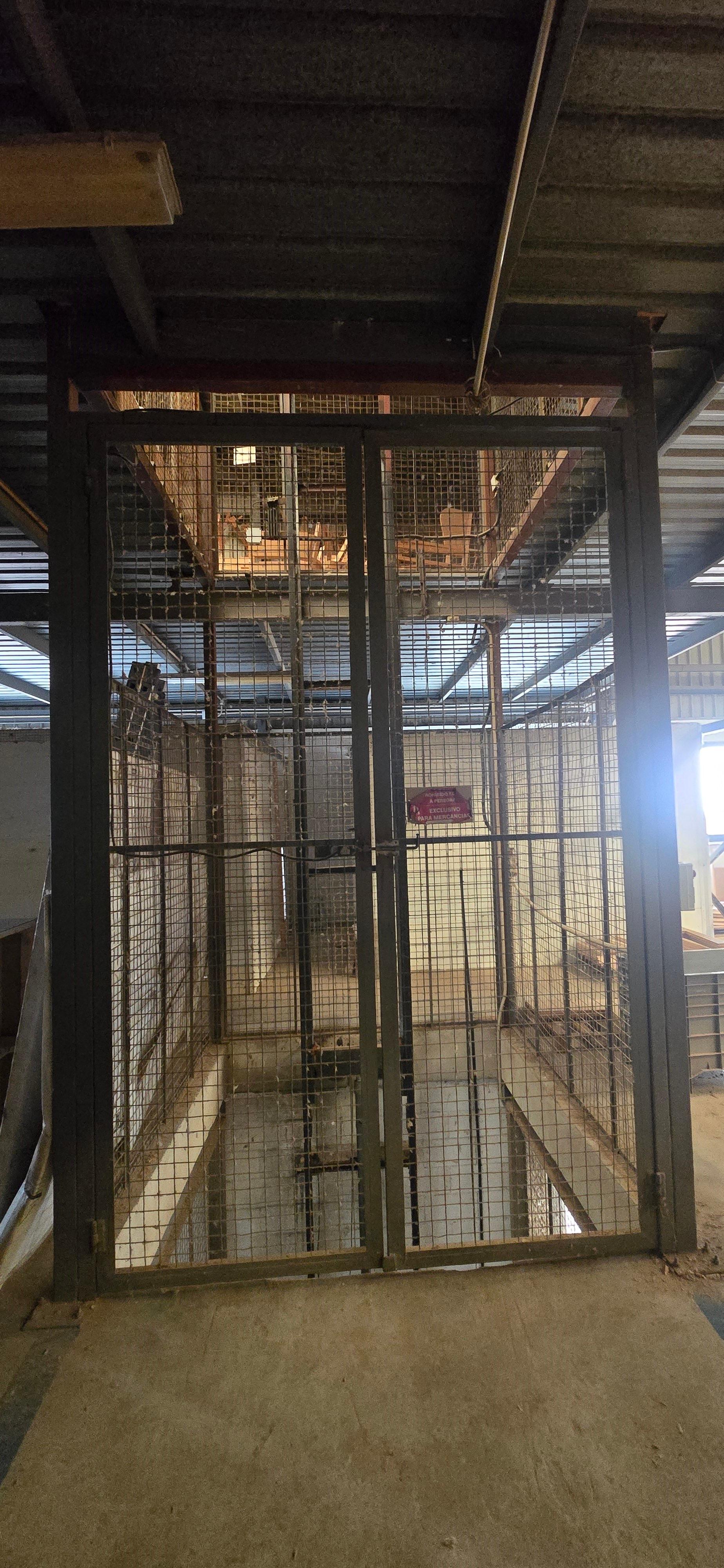 Fábrica en Venta en C. Albacete - 9